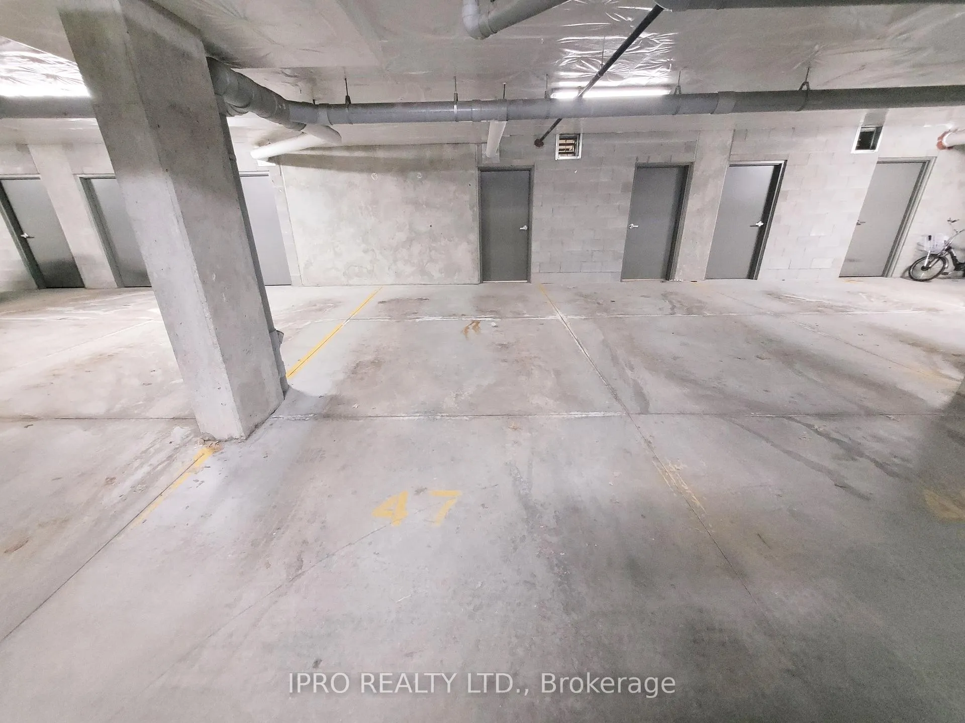 Photo 27 of Unit 47, 300 Alex Gardner Circle, Aurora, Aurora Heights — HOMEH