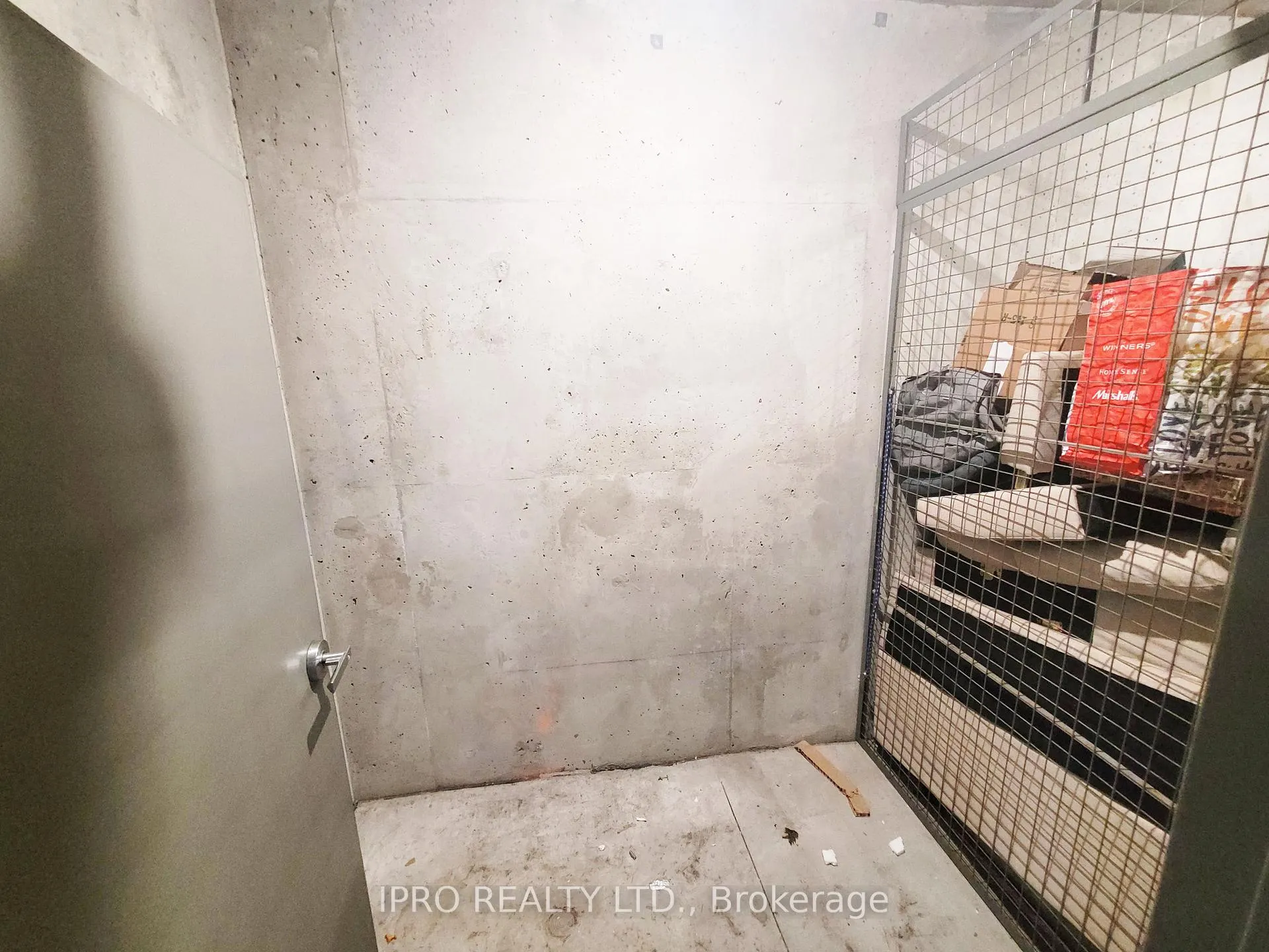 Photo 28 of Unit 47, 300 Alex Gardner Circle, Aurora, Aurora Heights — HOMEH