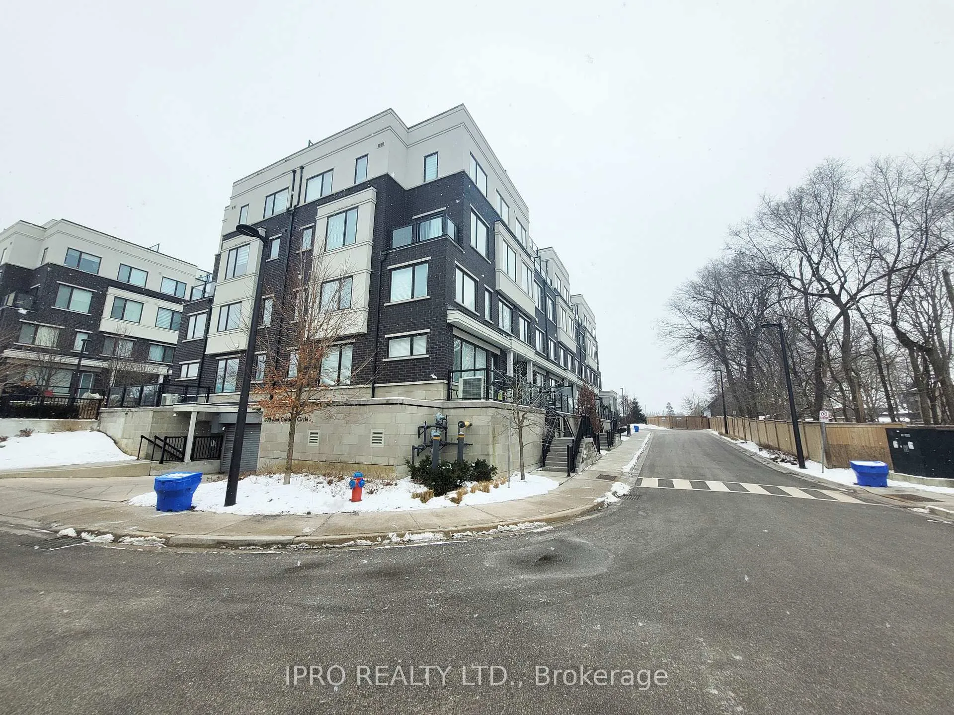 Photo 30 of Unit 47, 300 Alex Gardner Circle, Aurora, Aurora Heights — HOMEH