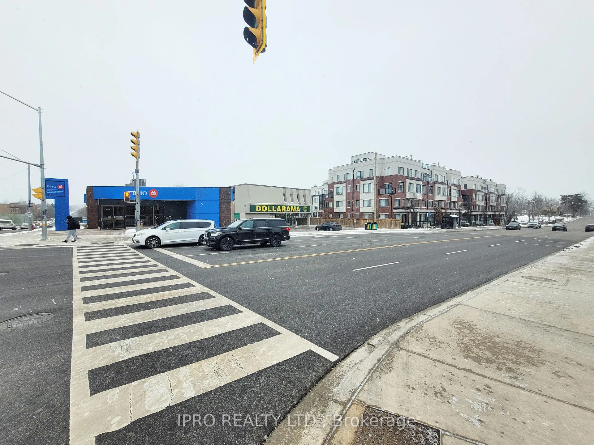 Photo 31 of Unit 47, 300 Alex Gardner Circle, Aurora, Aurora Heights — HOMEH