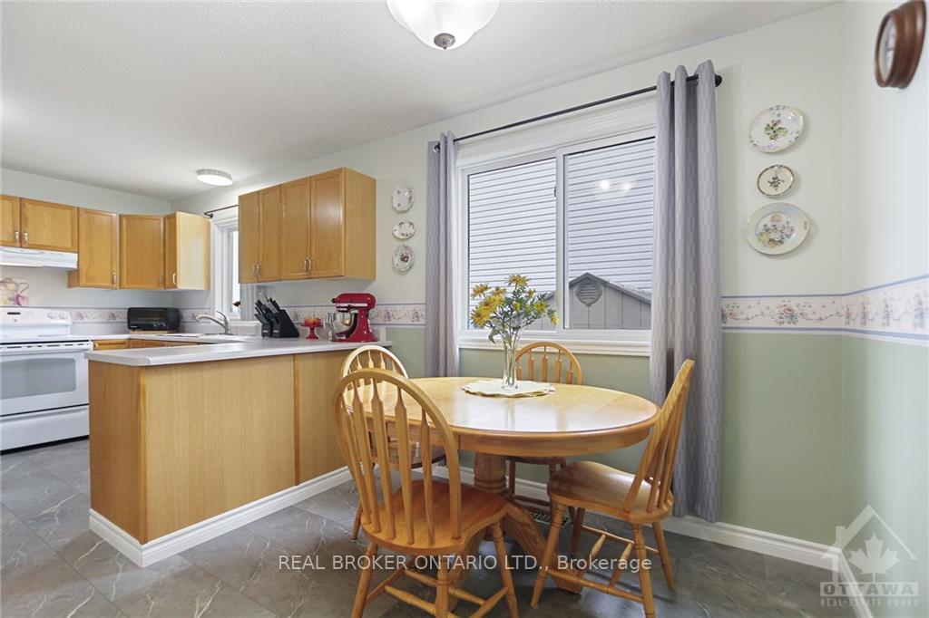 Photo 10 of 64 Dunham Street, Carleton Place — HOMEH