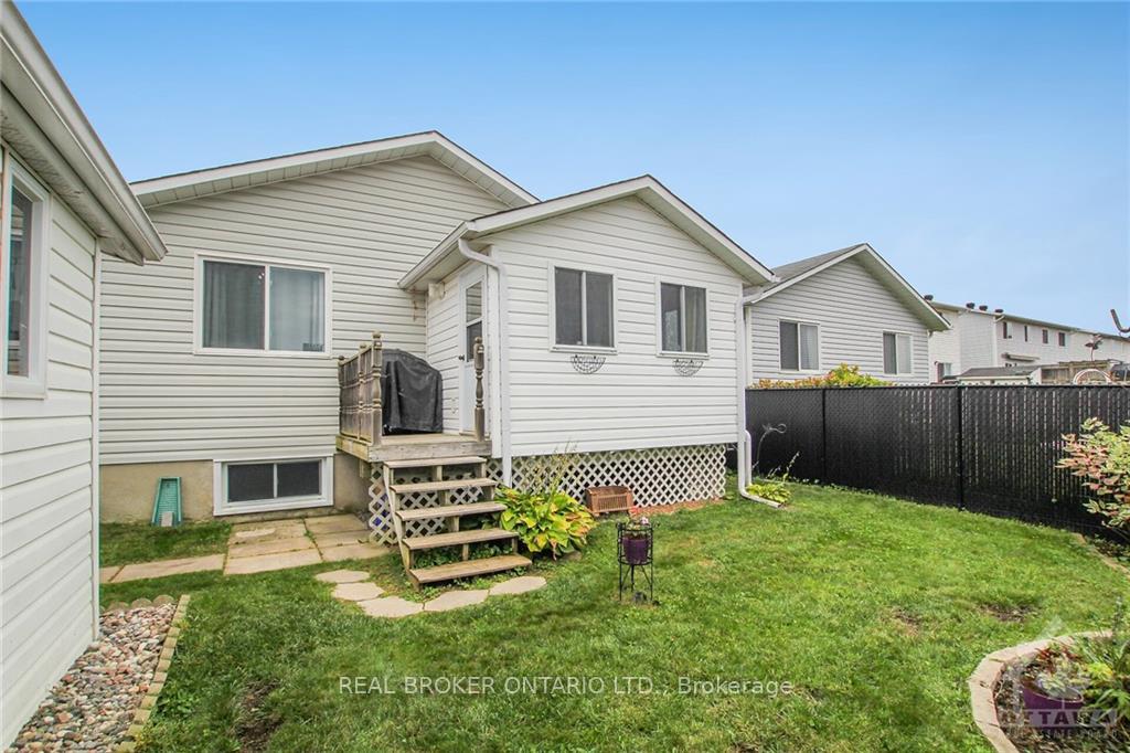 Photo 24 of 64 Dunham Street, Carleton Place — HOMEH