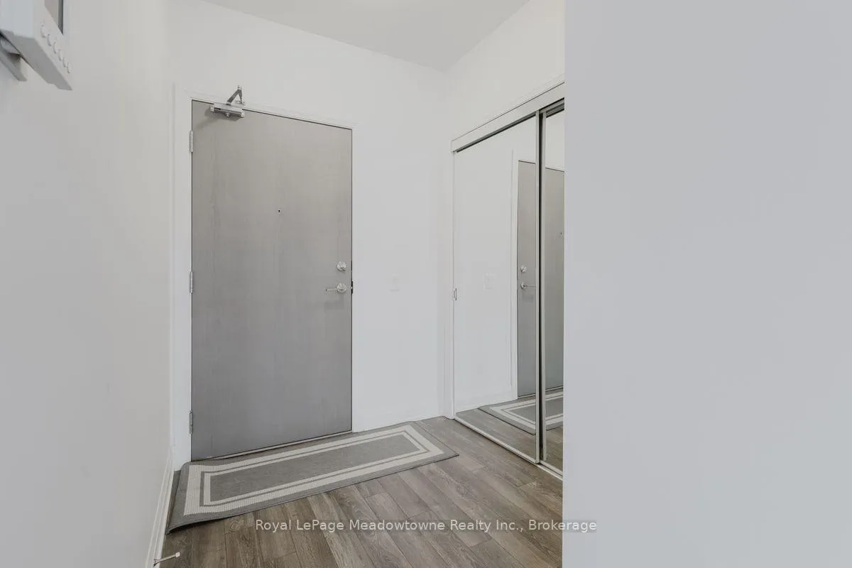 Photo 4 of Unit 313, 4800 Highway 7 Road, Vaughan, East Woodbridge — HOMEH