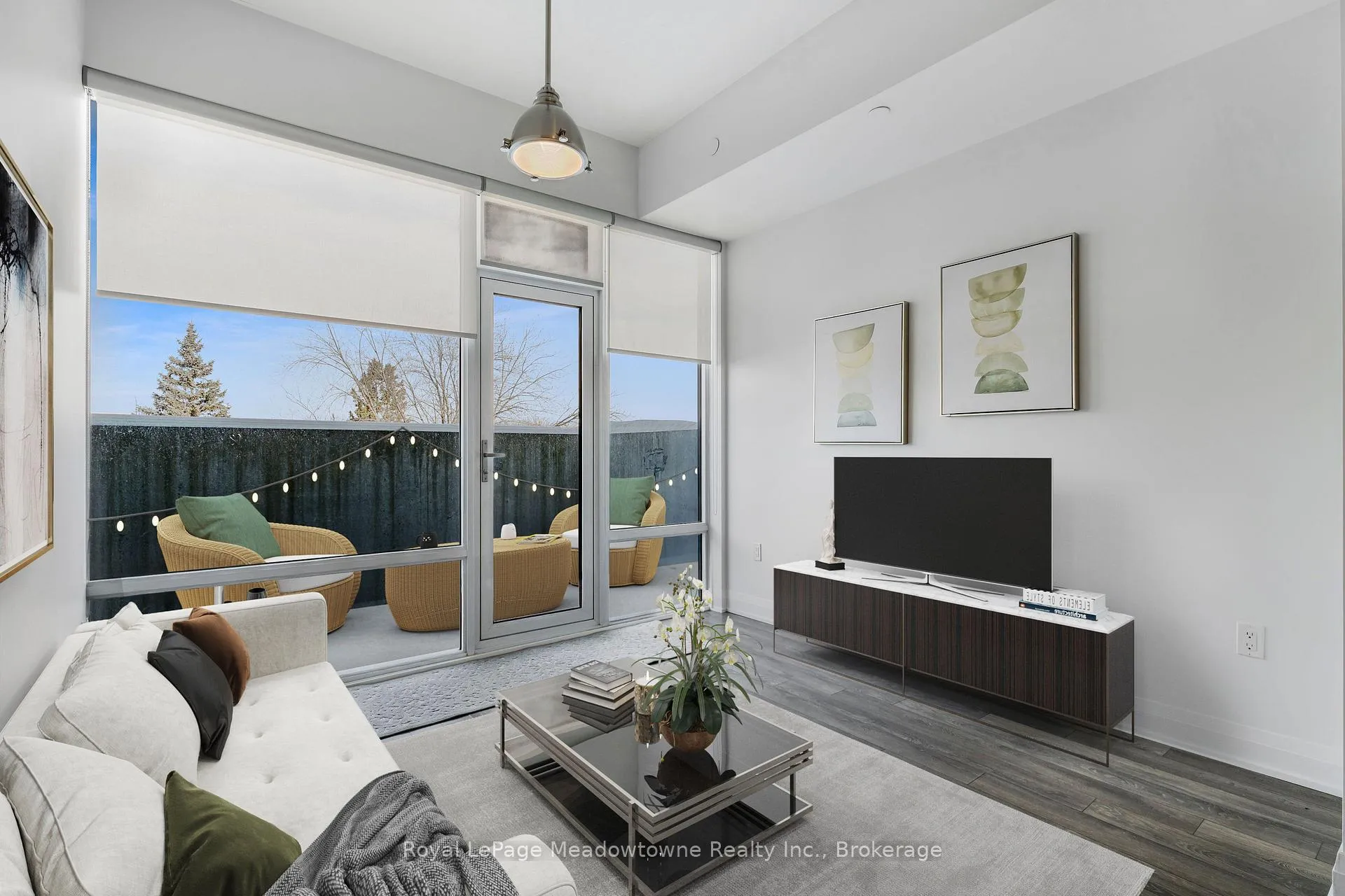 Photo 6 of Unit 313, 4800 Highway 7 Road, Vaughan, East Woodbridge — HOMEH