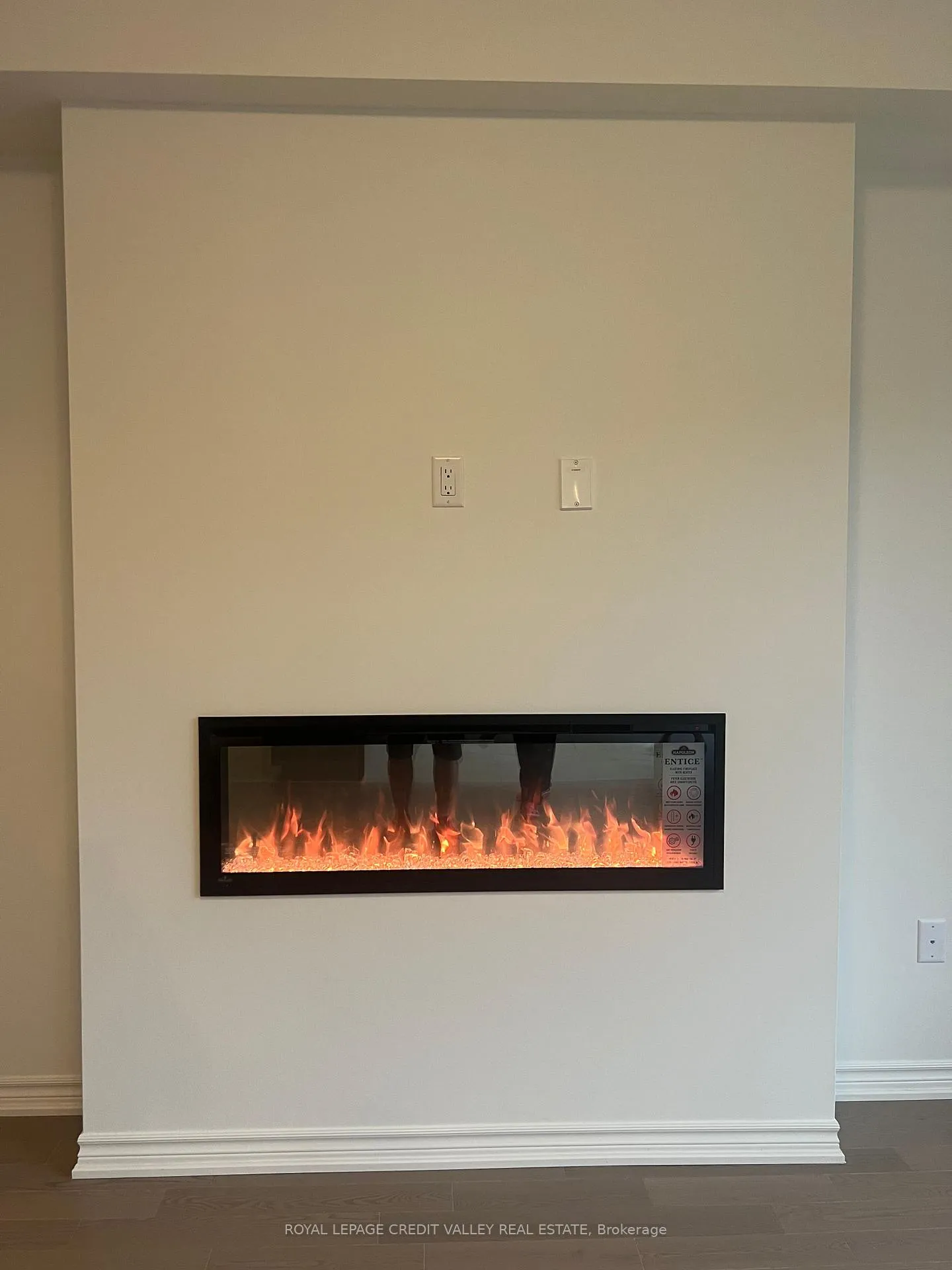 Photo 17 of 42 Suzuki Street, Barrie, Painswick South — HOMEH