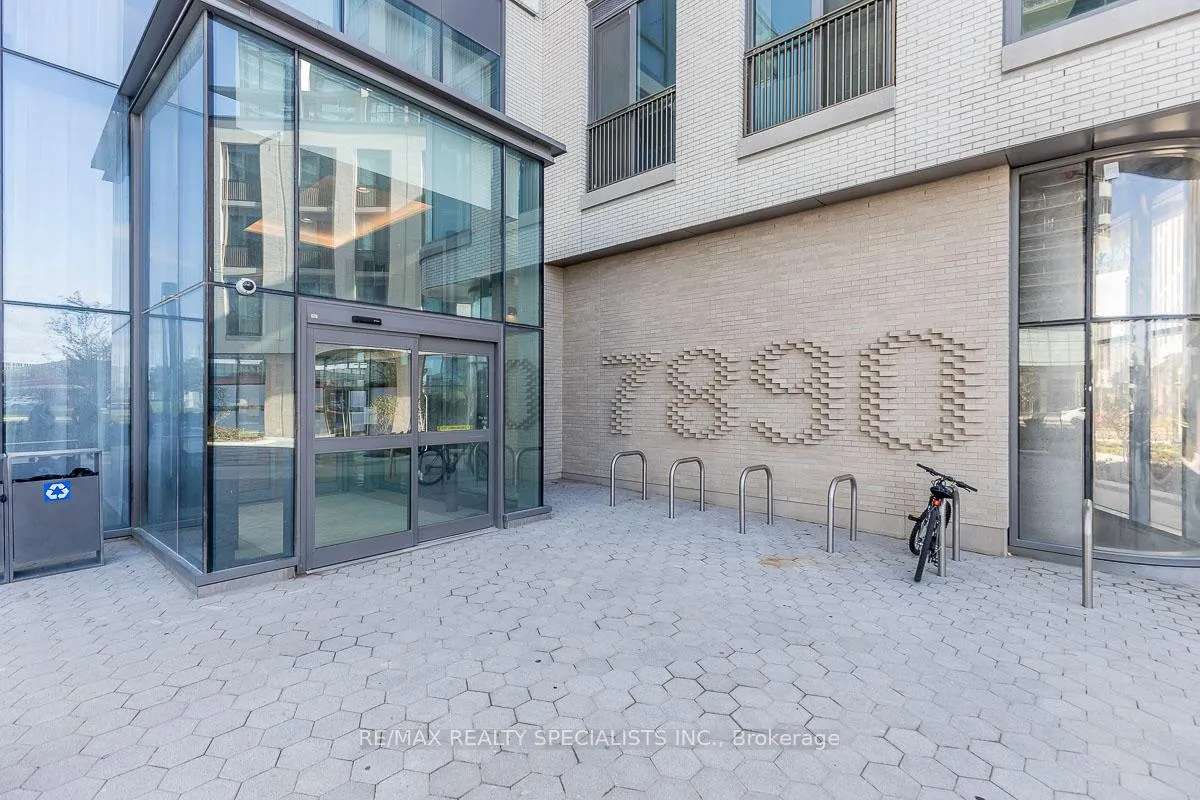 Photo 4 of Unit PH-09, 7890 Jane Street, Vaughan, Vaughan Corporate Centre — HOMEH