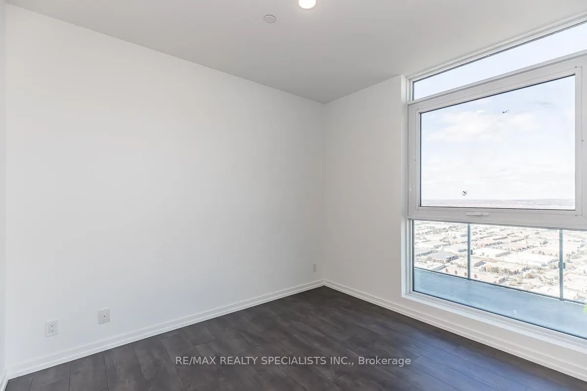 Photo 29 of Unit PH-09, 7890 Jane Street, Vaughan, Vaughan Corporate Centre — HOMEH