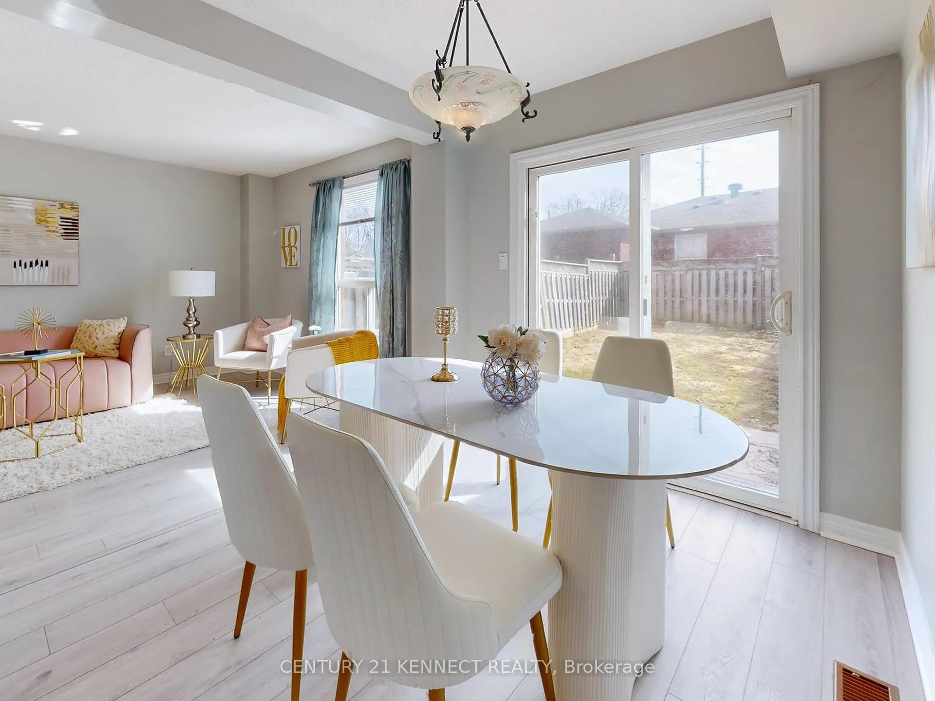 Photo 13 of 249 Stanley Street, Barrie, Bayfield — HOMEH