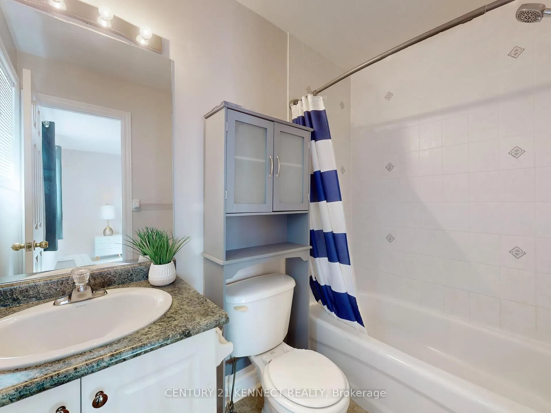 Photo 26 of 249 Stanley Street, Barrie, Bayfield — HOMEH