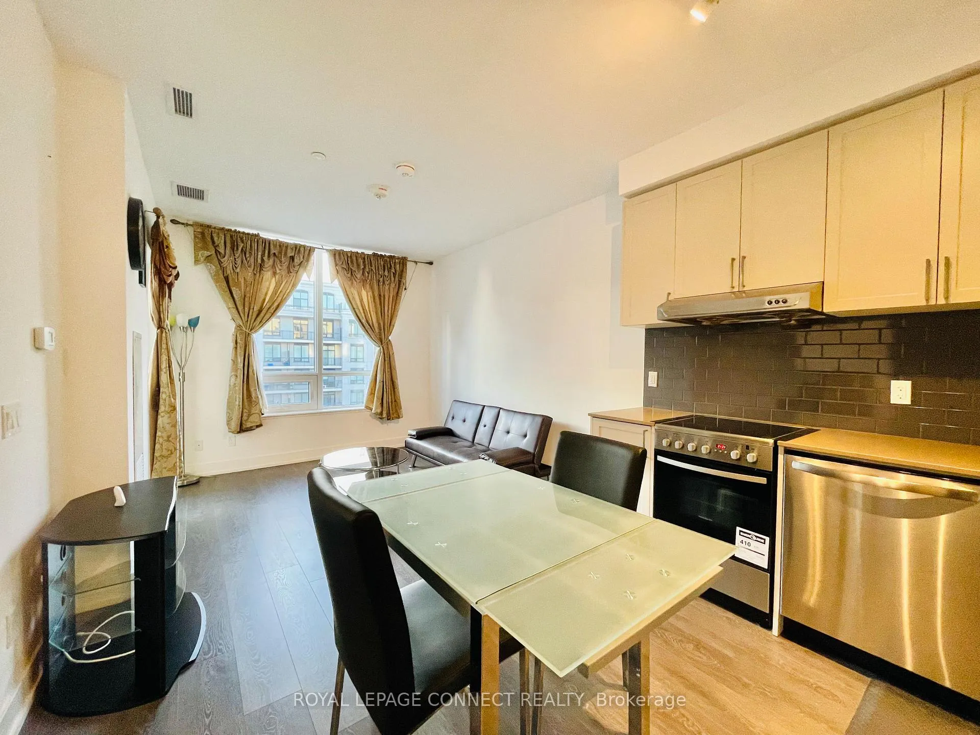 Photo 16 of Unit 701E, 278 Buchanan Drive, Markham, Unionville — HOMEH