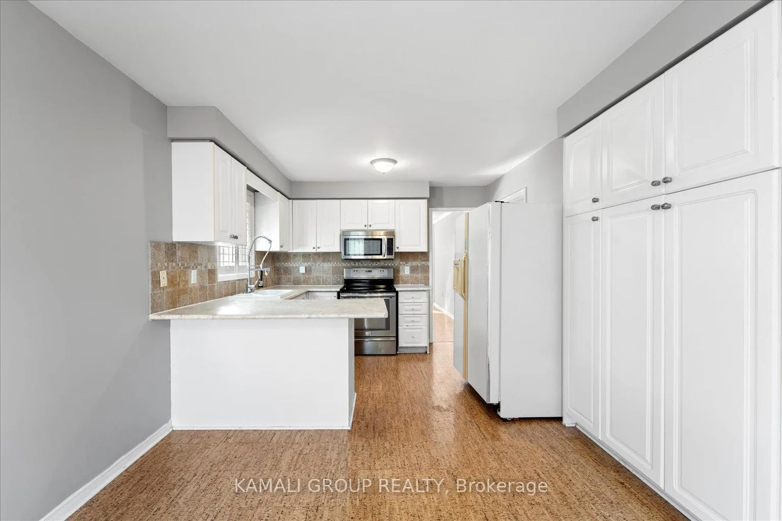 Photo 7 of Unit Main, 19 Widgeon Street, Barrie, Painswick South — HOMEH