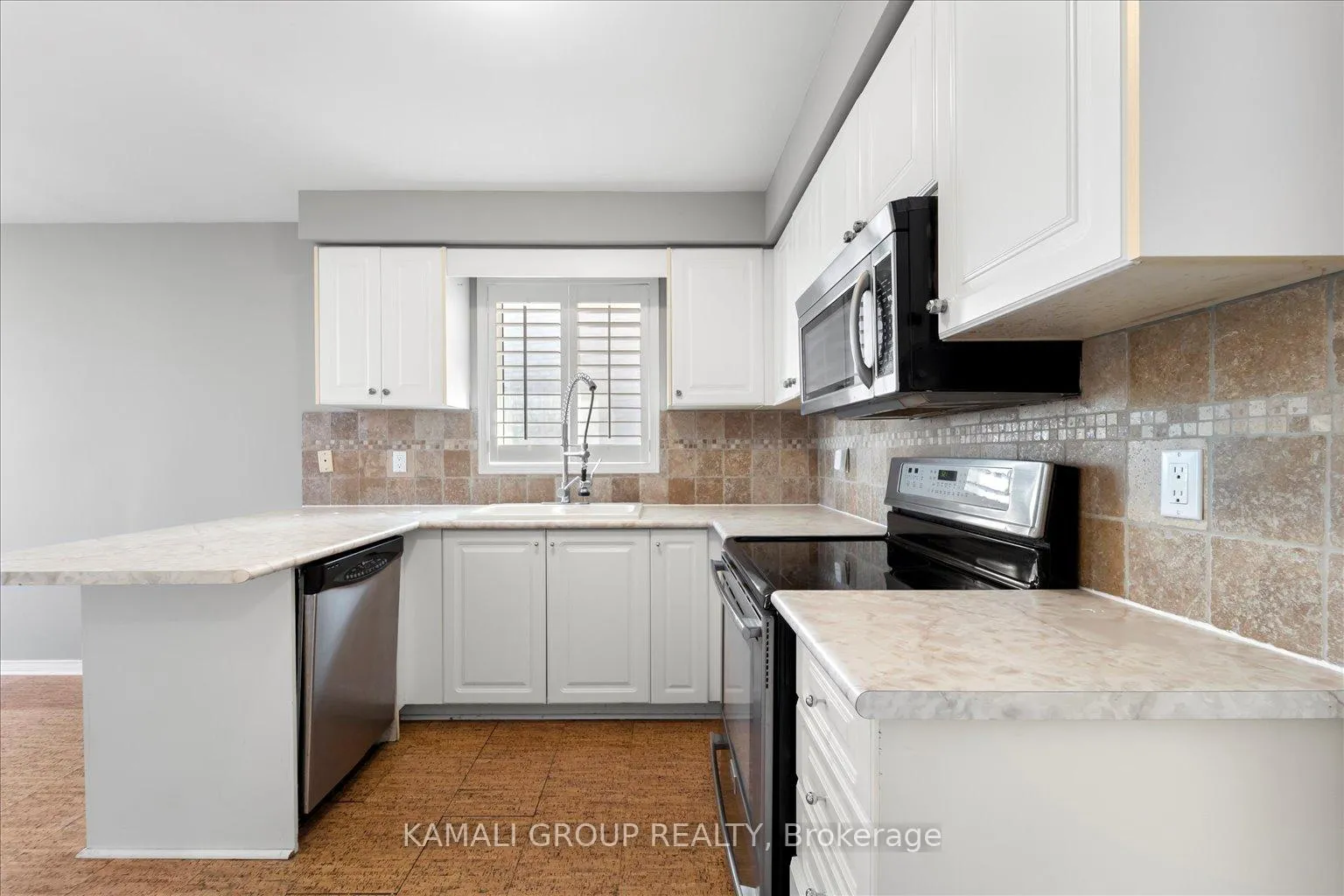 Photo 8 of Unit Main, 19 Widgeon Street, Barrie, Painswick South — HOMEH