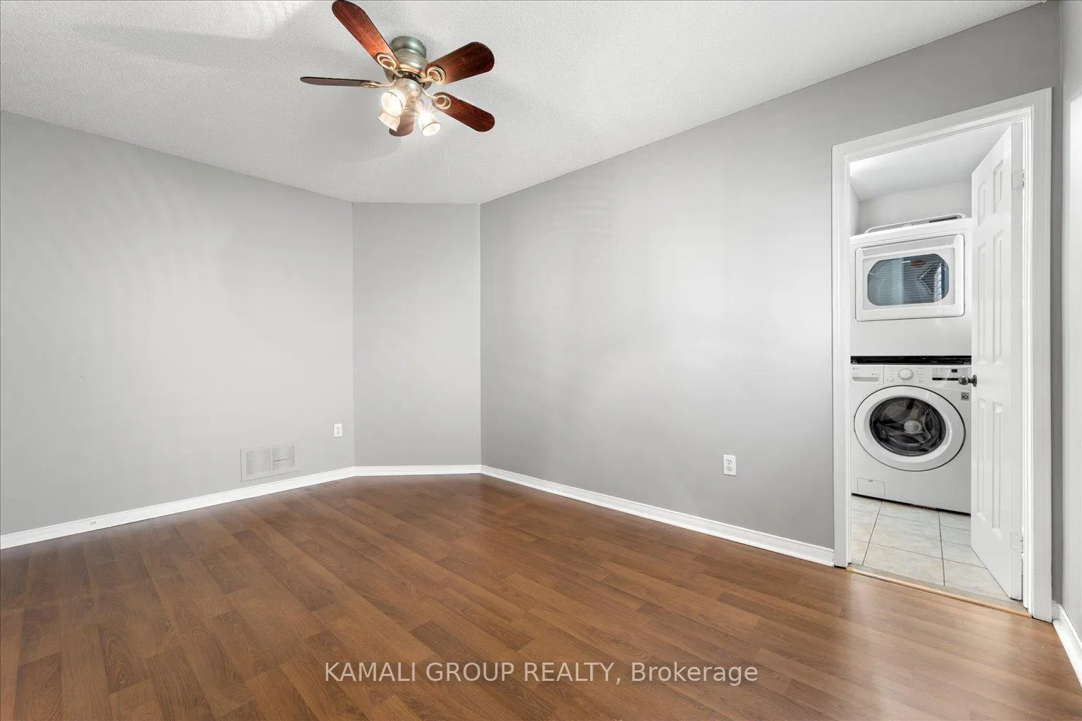Photo 15 of Unit Main, 19 Widgeon Street, Barrie, Painswick South — HOMEH