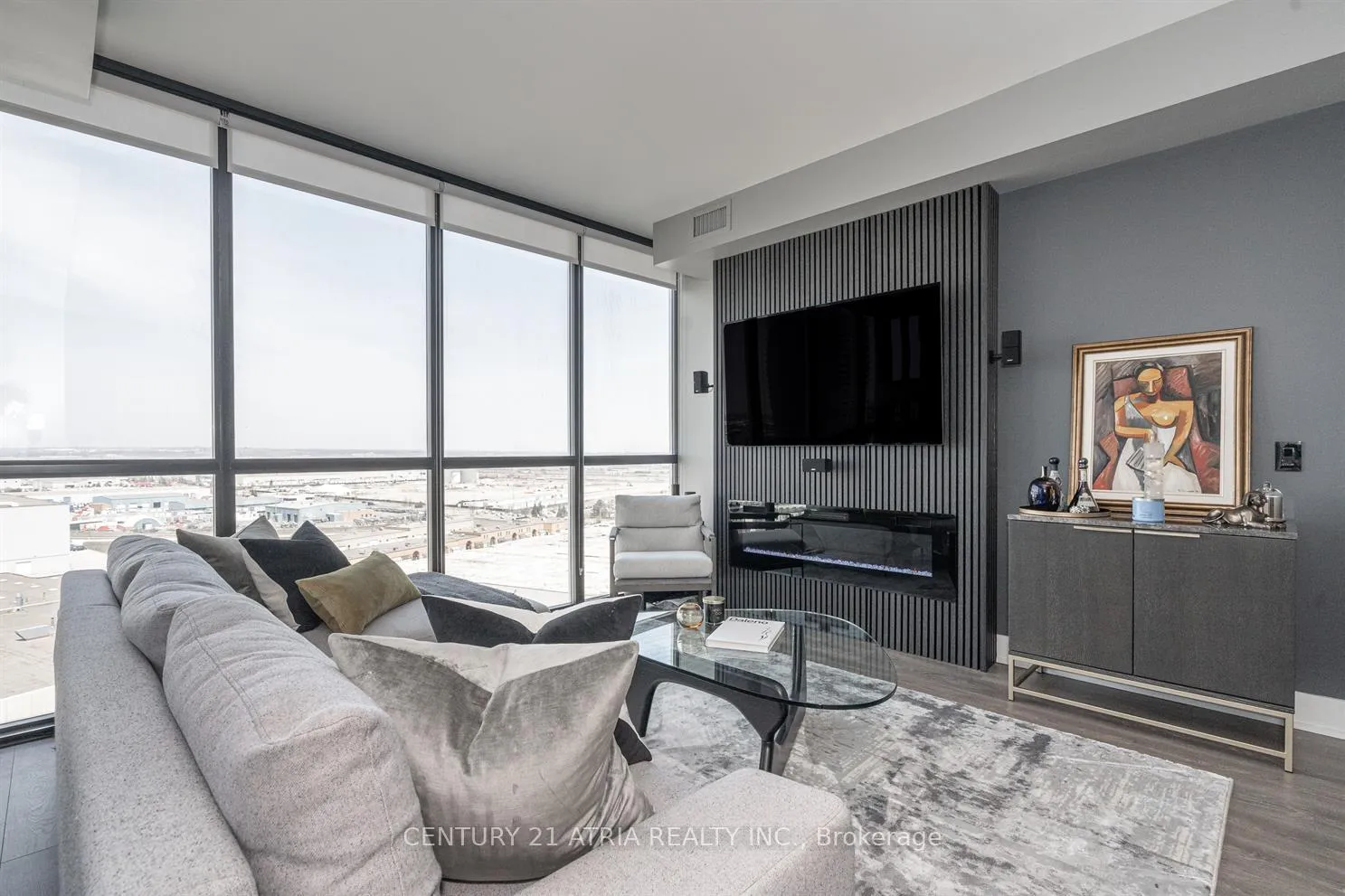 Photo 6 of Unit 1307, 2916 Highway 7, Vaughan, Concord — HOMEH
