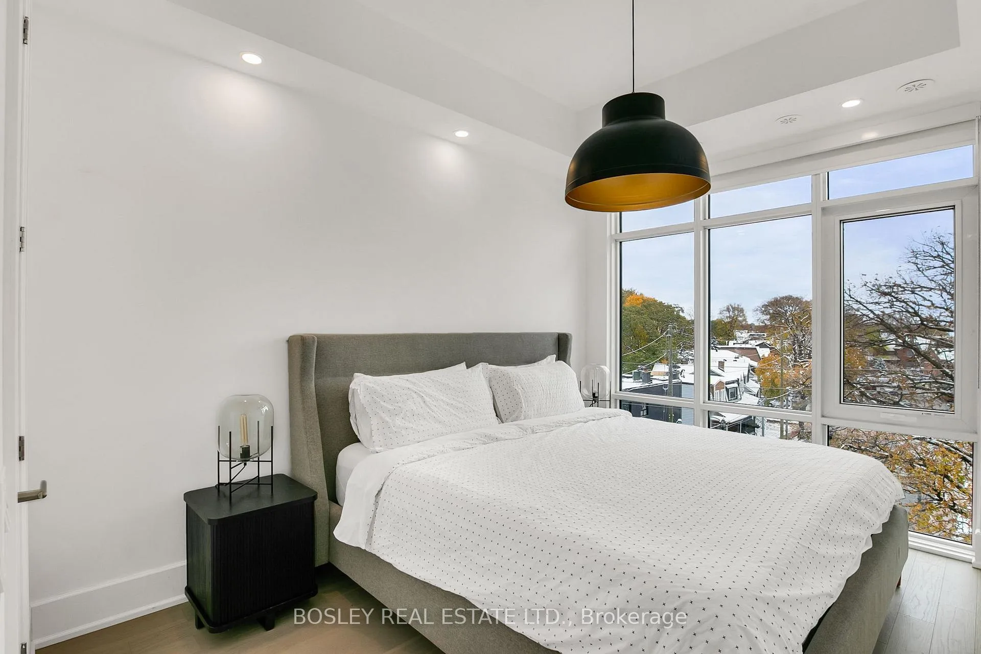 Photo 18 of Unit 504, 800 Broadview Avenue, Toronto, Playter Estates-Danforth — HOMEH