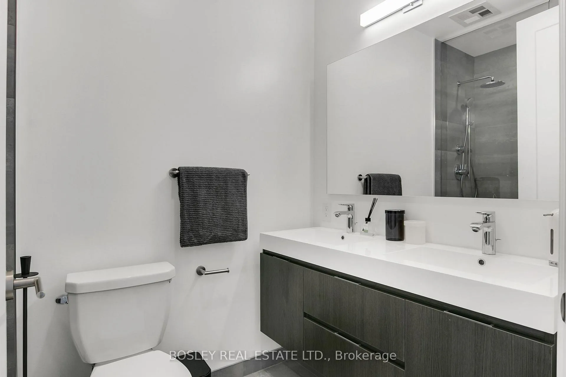 Photo 20 of Unit 504, 800 Broadview Avenue, Toronto, Playter Estates-Danforth — HOMEH