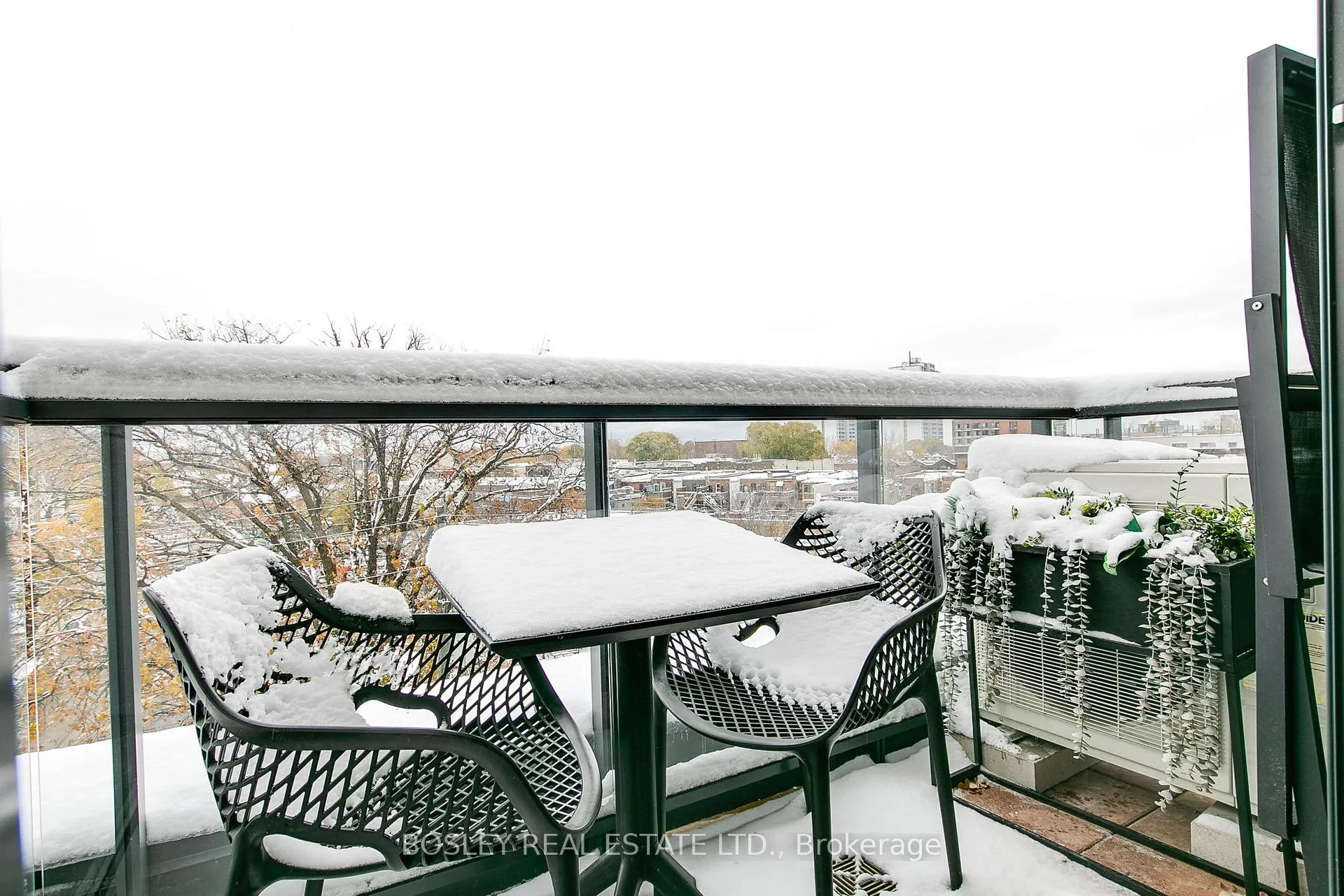 Photo 27 of Unit 504, 800 Broadview Avenue, Toronto, Playter Estates-Danforth — HOMEH