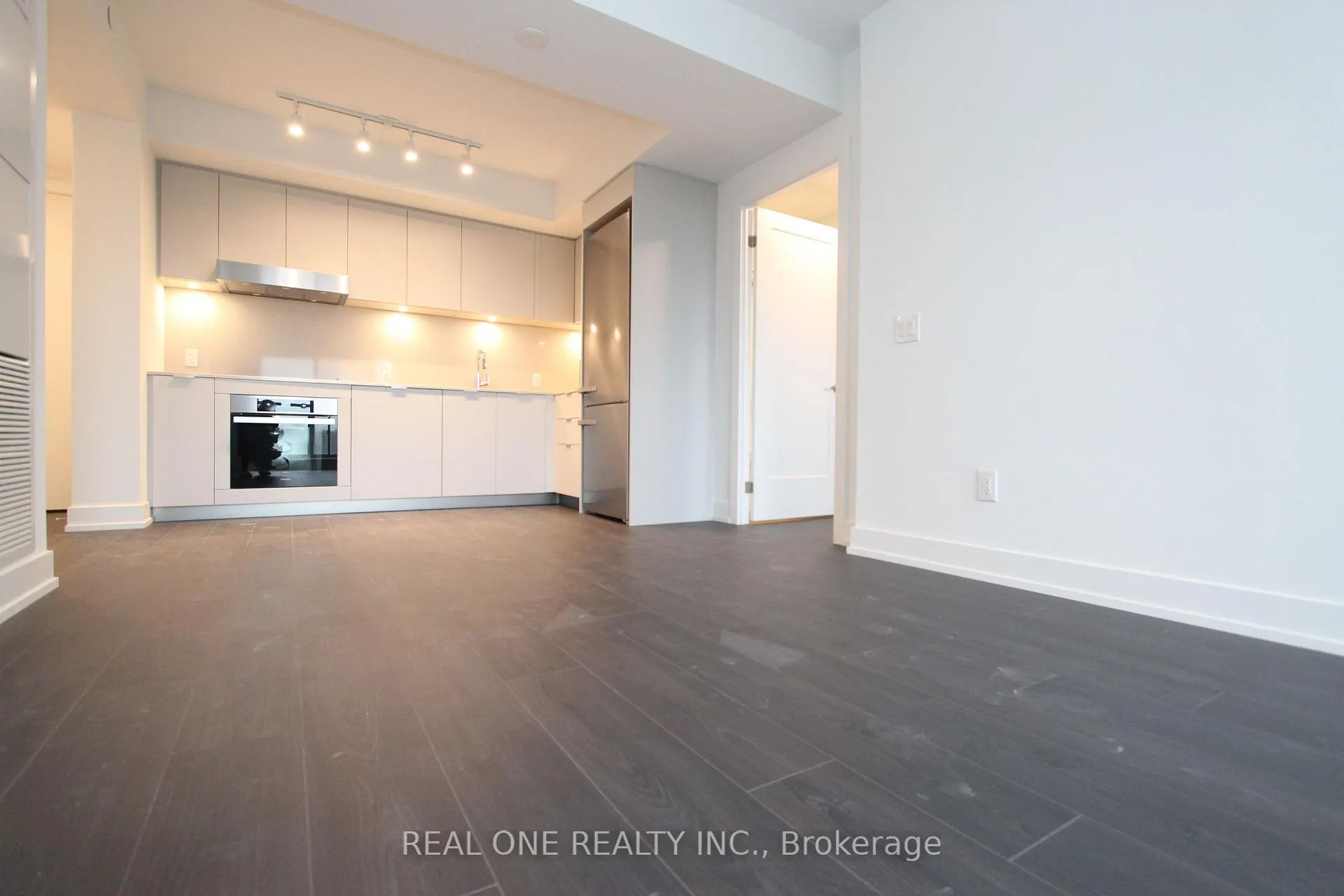 Photo 1 of Unit 520, 9 Clegg Road, Markham, Unionville — HOMEH