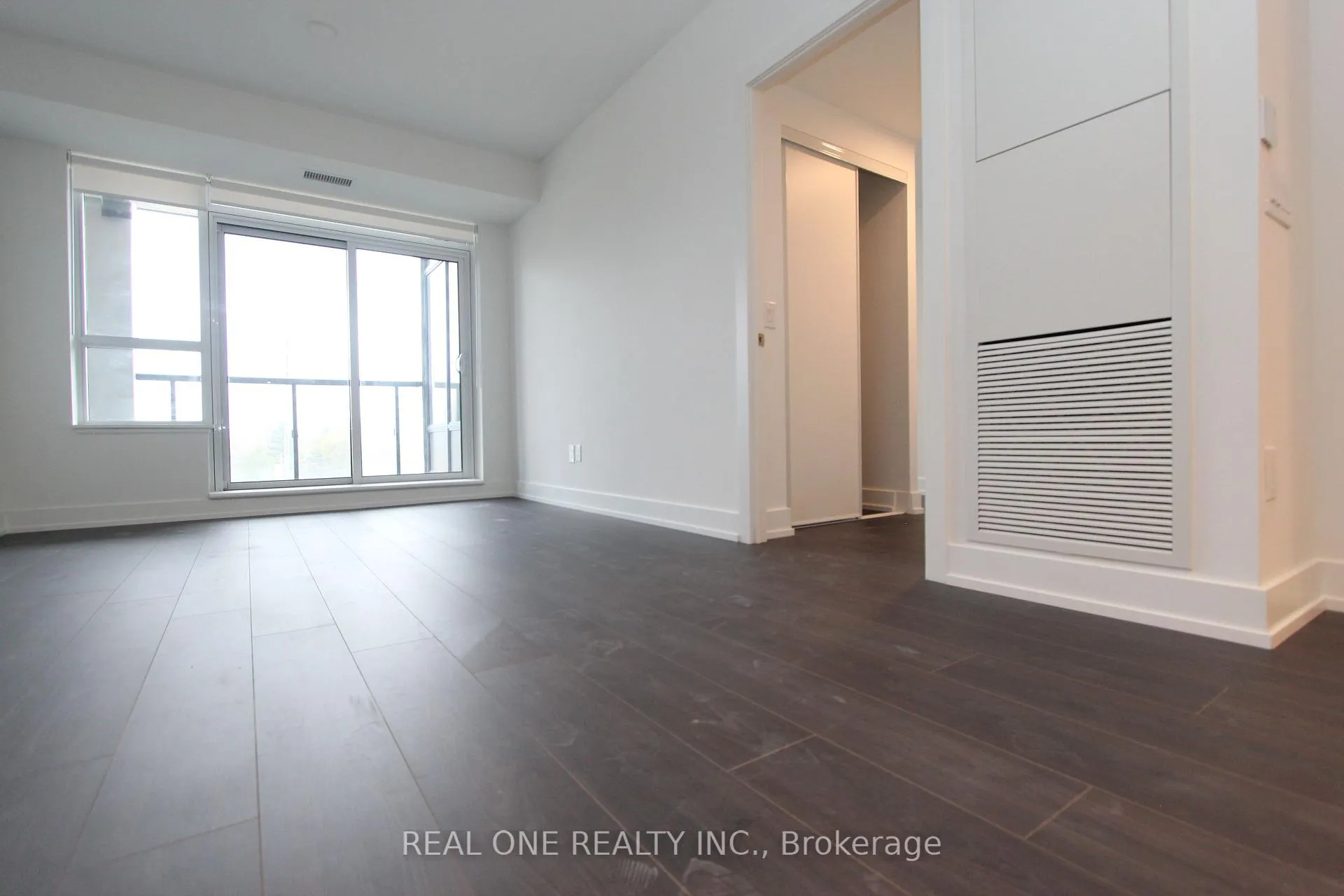 Photo 4 of Unit 520, 9 Clegg Road, Markham, Unionville — HOMEH