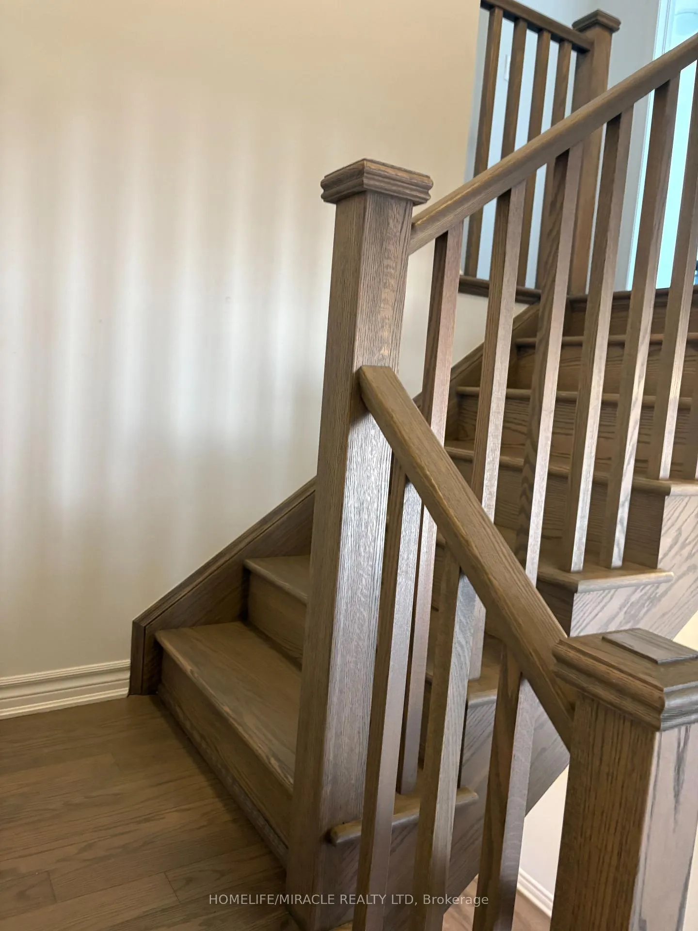 Photo 15 of 95 Ennerdale Street, Barrie, Rural Barrie Southwest — HOMEH