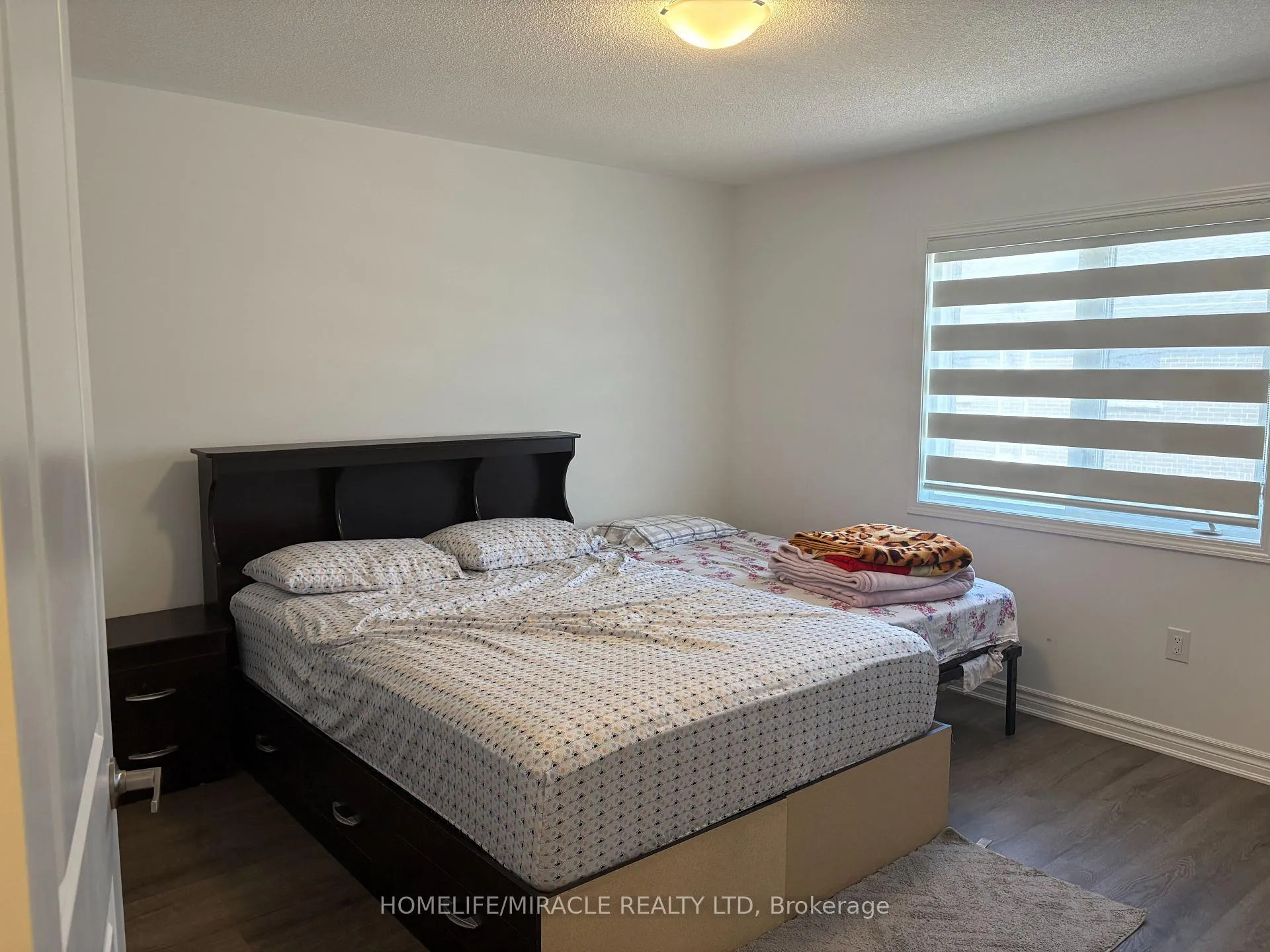 Photo 17 of 95 Ennerdale Street, Barrie, Rural Barrie Southwest — HOMEH