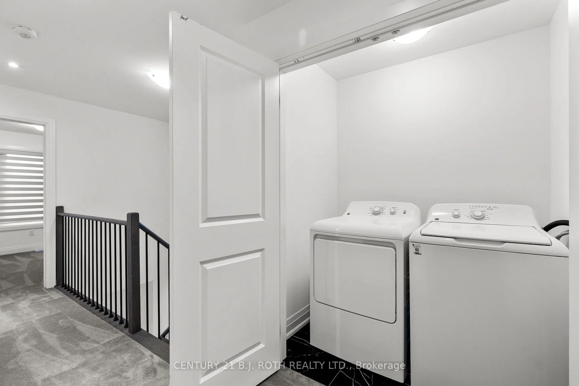Photo 13 of 148 Gateland Drive, Barrie, Painswick South — HOMEH
