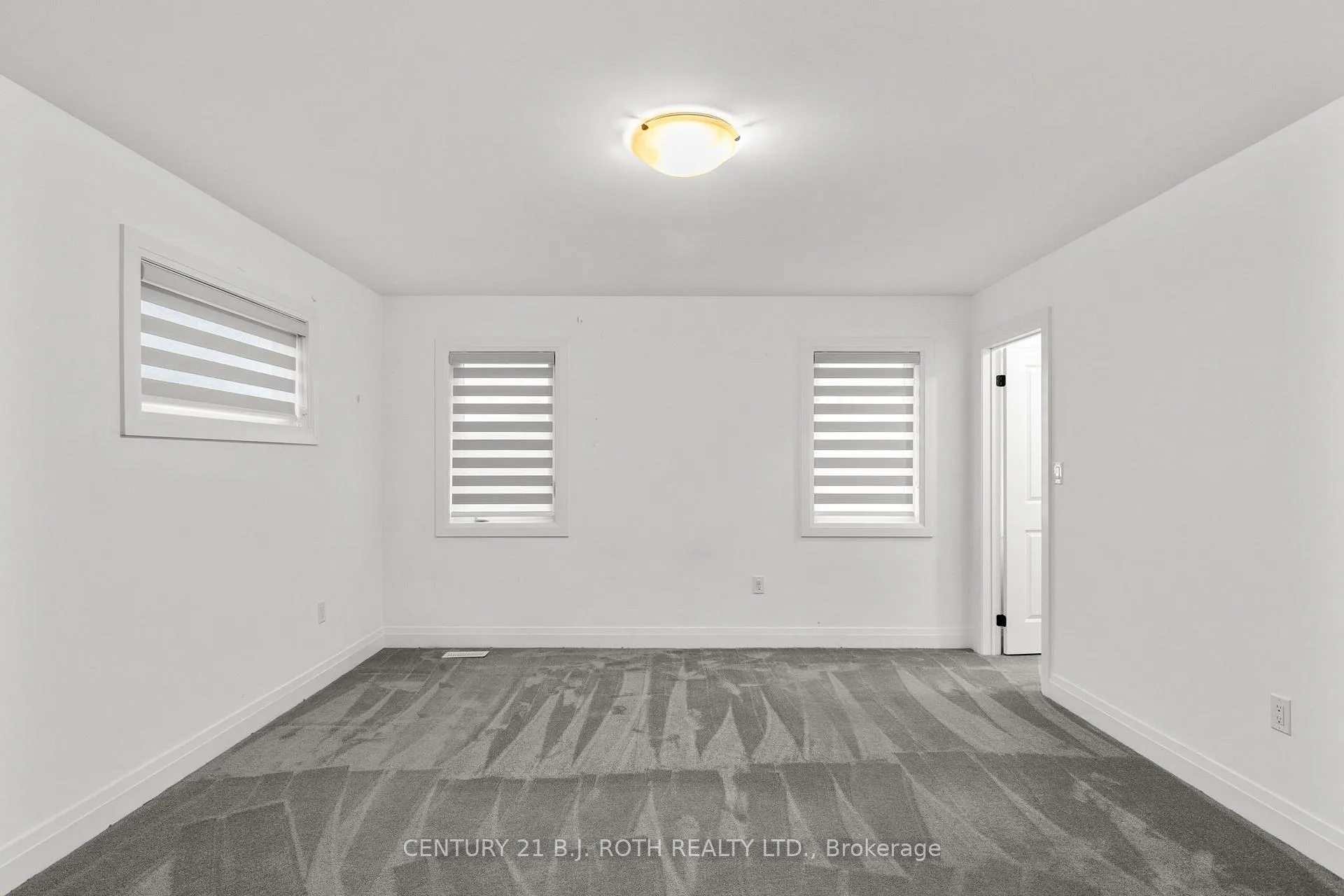 Photo 14 of 148 Gateland Drive, Barrie, Painswick South — HOMEH