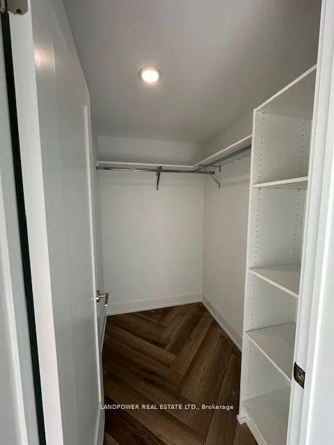Photo 7 of Unit 1502, 8 Cedarland Drive, Markham, Unionville — HOMEH
