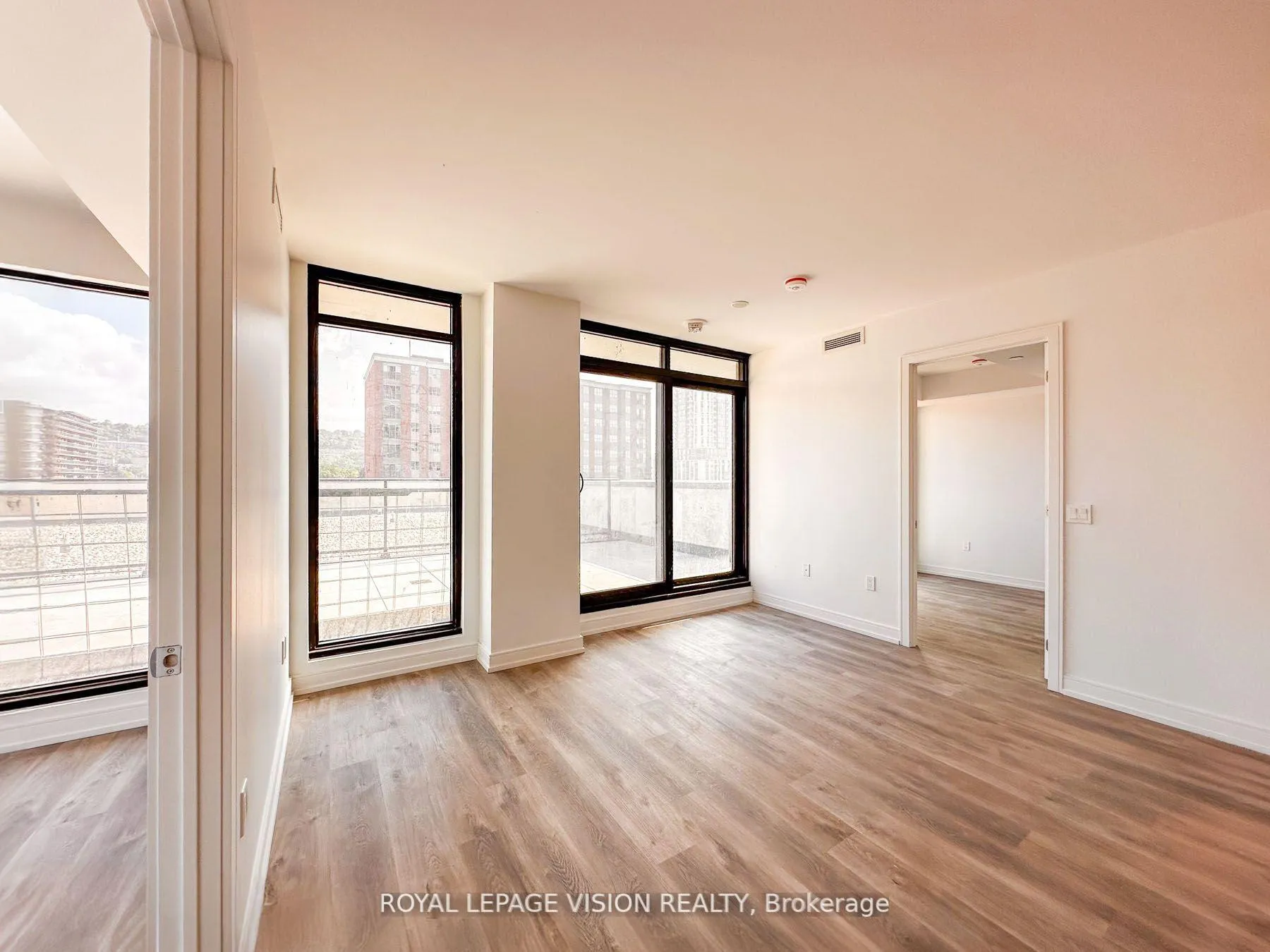 Photo 13 of Unit 627, 1 Jarvis Street, Hamilton, Beasley — HOMEH