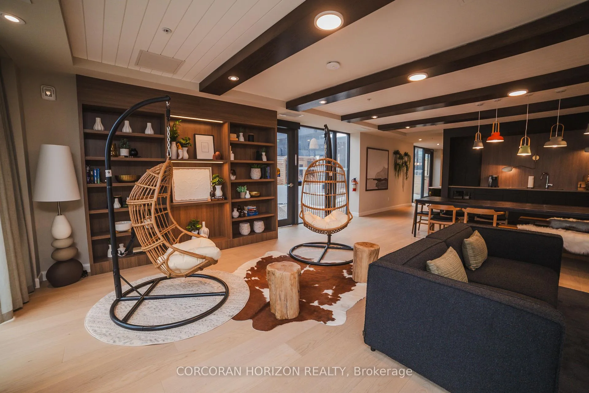 Photo 6 of Unit 1812, 741 King Street, Kitchener — HOMEH