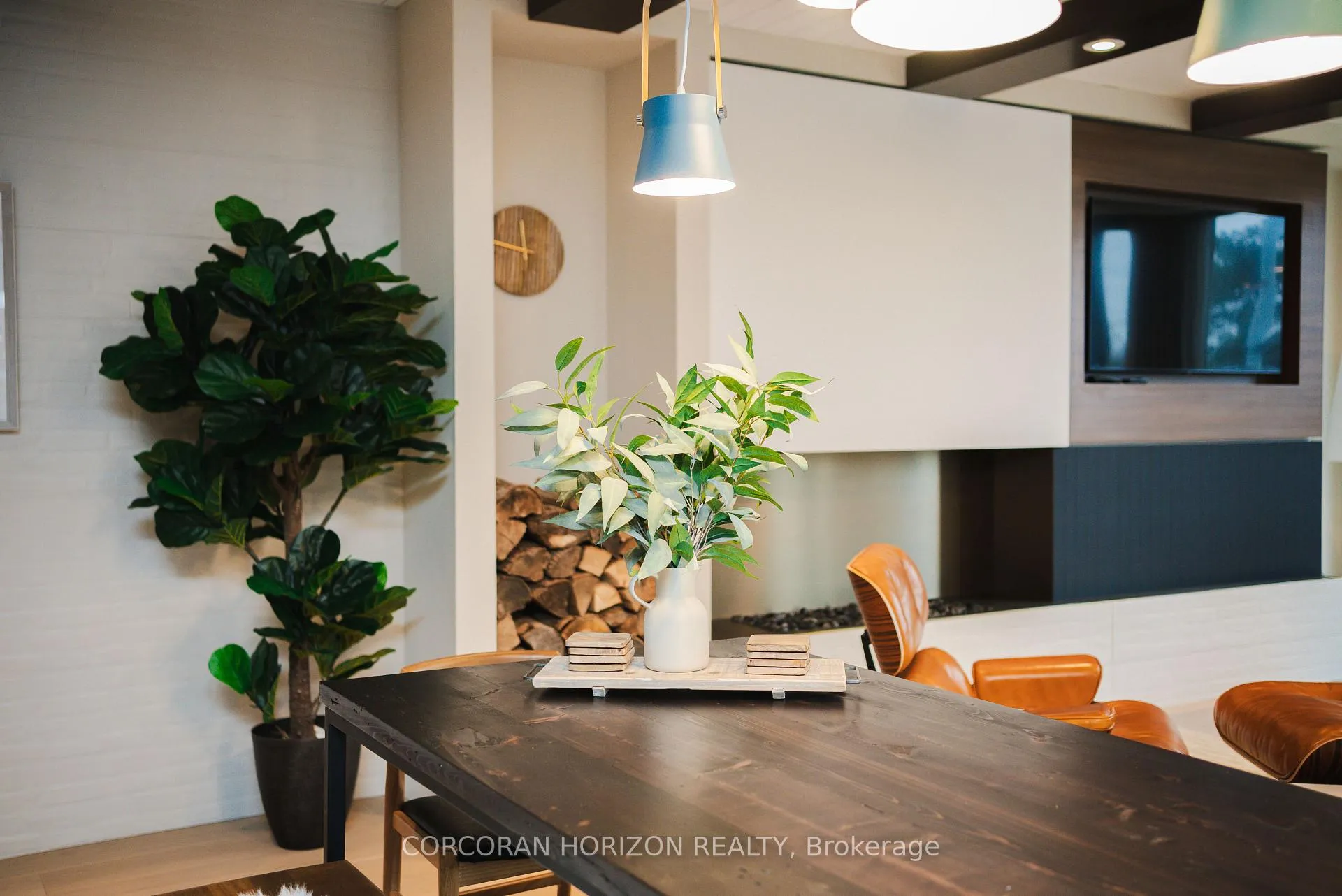Photo 9 of Unit 1812, 741 King Street, Kitchener — HOMEH
