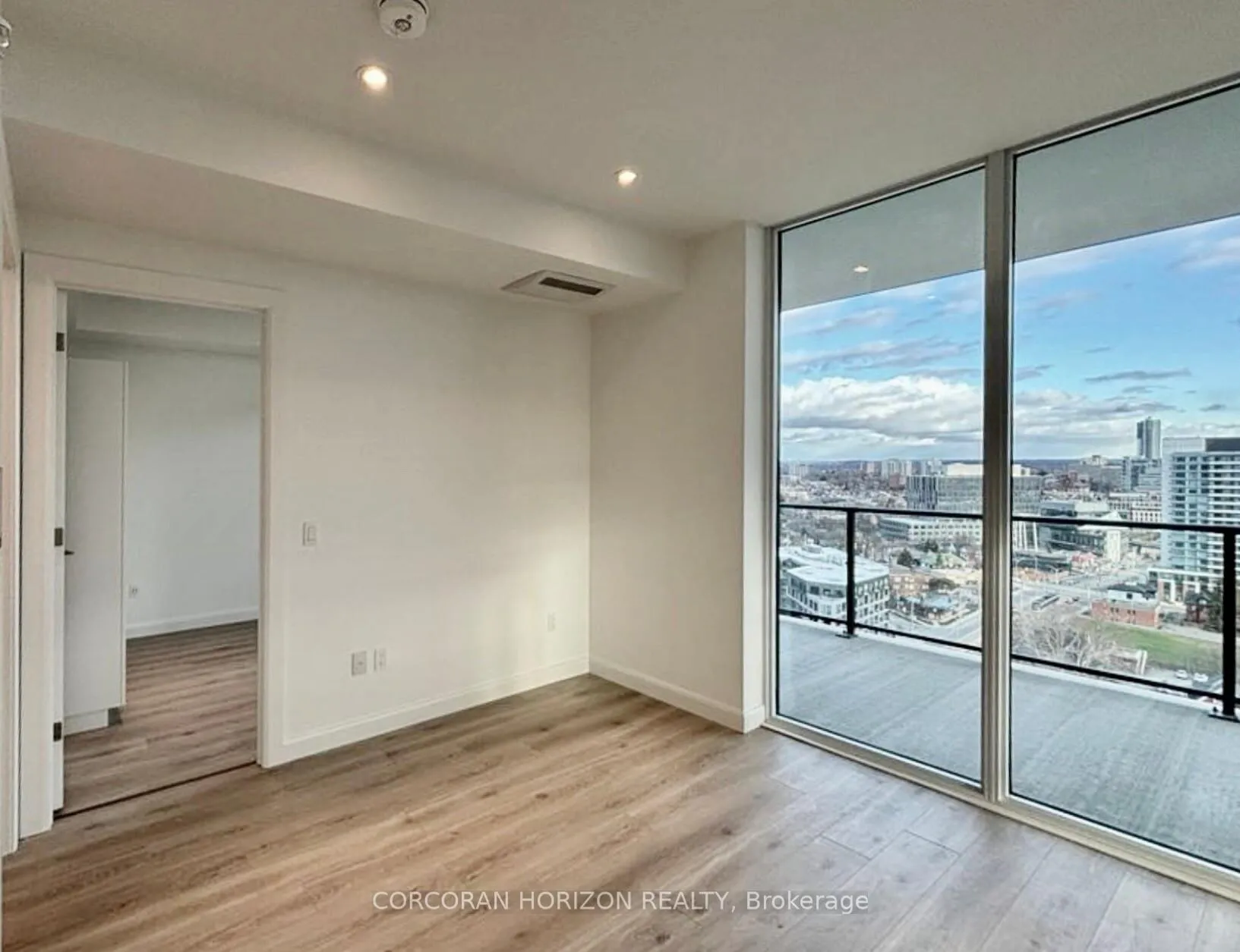 Photo 20 of Unit 1812, 741 King Street, Kitchener — HOMEH