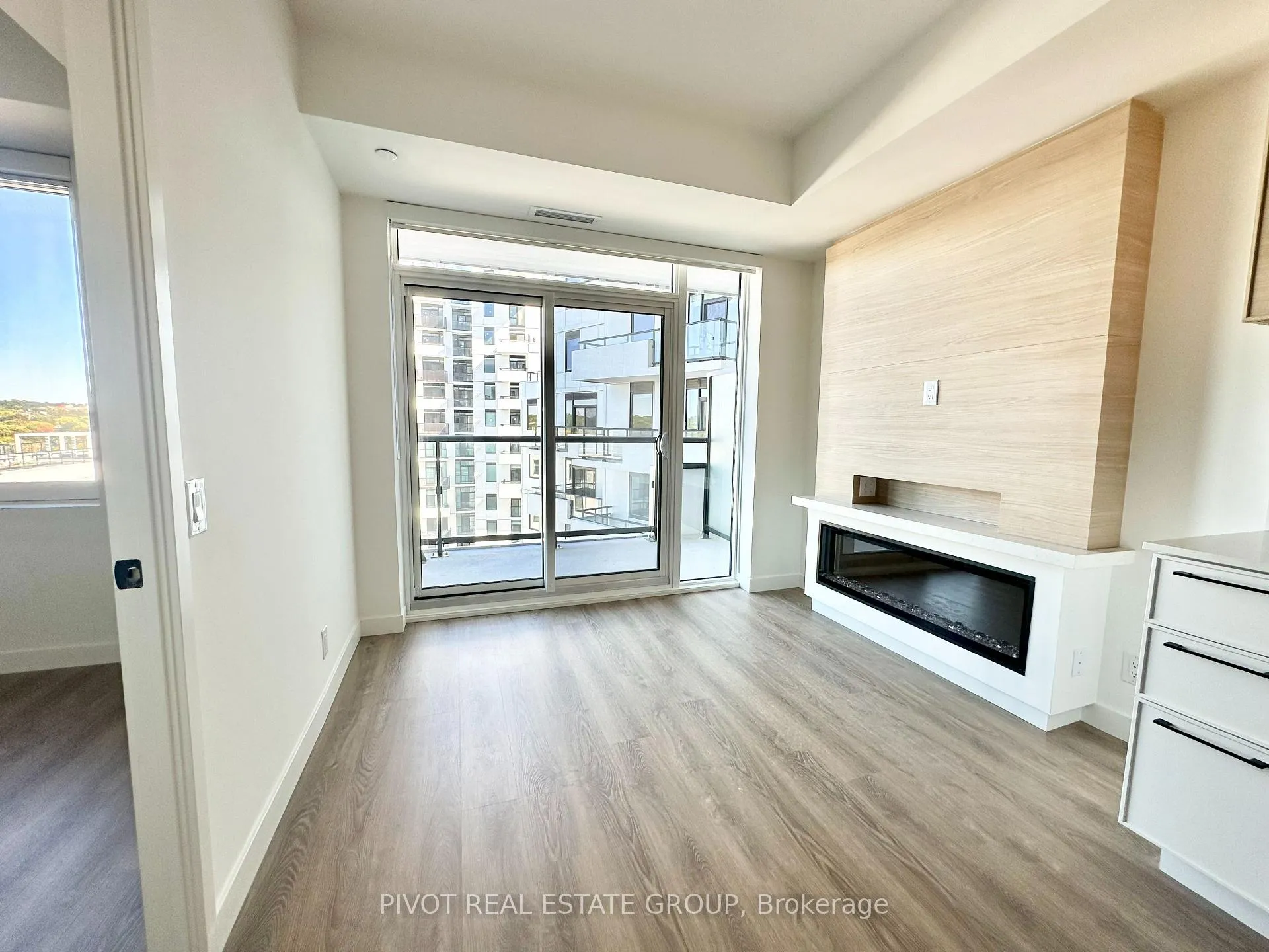 Photo 6 of Unit 1021, 1050 Eastern Avenue, Toronto, The Beaches — HOMEH