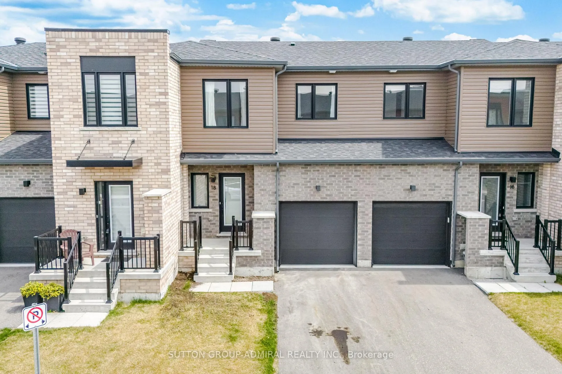Photo 1 of 18 Haven Lane, Barrie, Painswick South — HOMEH