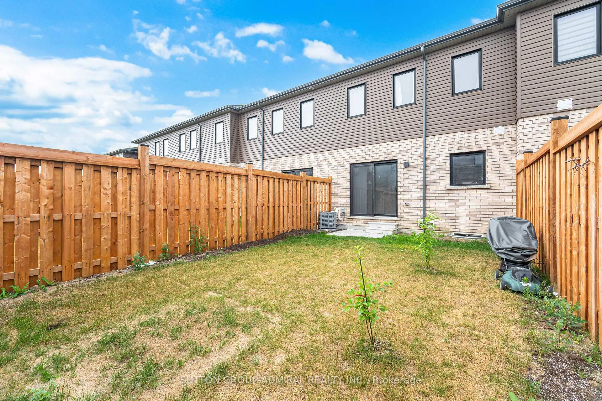 Photo 32 of 18 Haven Lane, Barrie, Painswick South — HOMEH