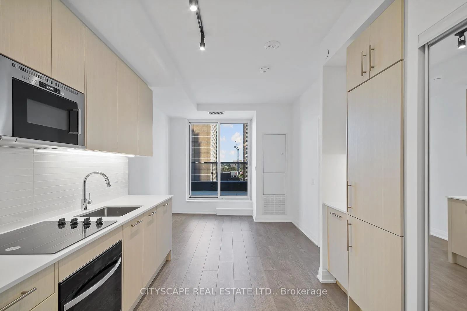 Photo 4 of Unit 506-T, 286 Main Street, Toronto, East End-Danforth — HOMEH