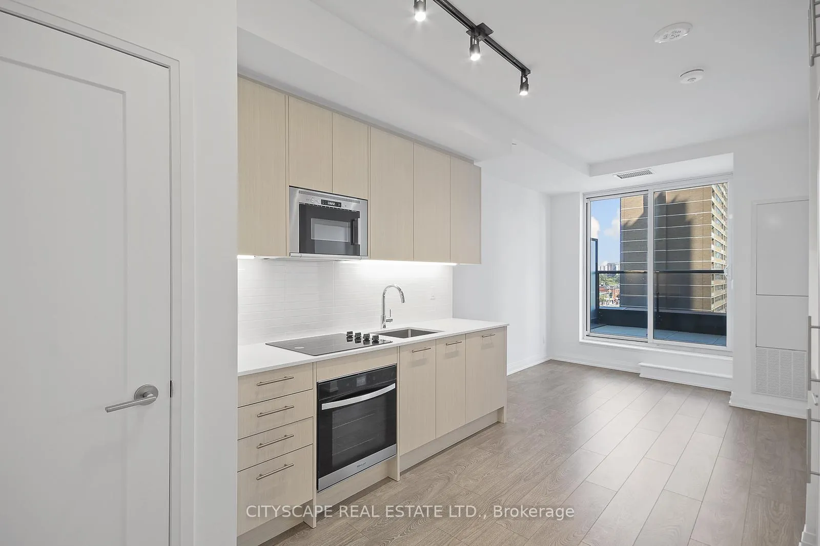Photo 5 of Unit 506-T, 286 Main Street, Toronto, East End-Danforth — HOMEH