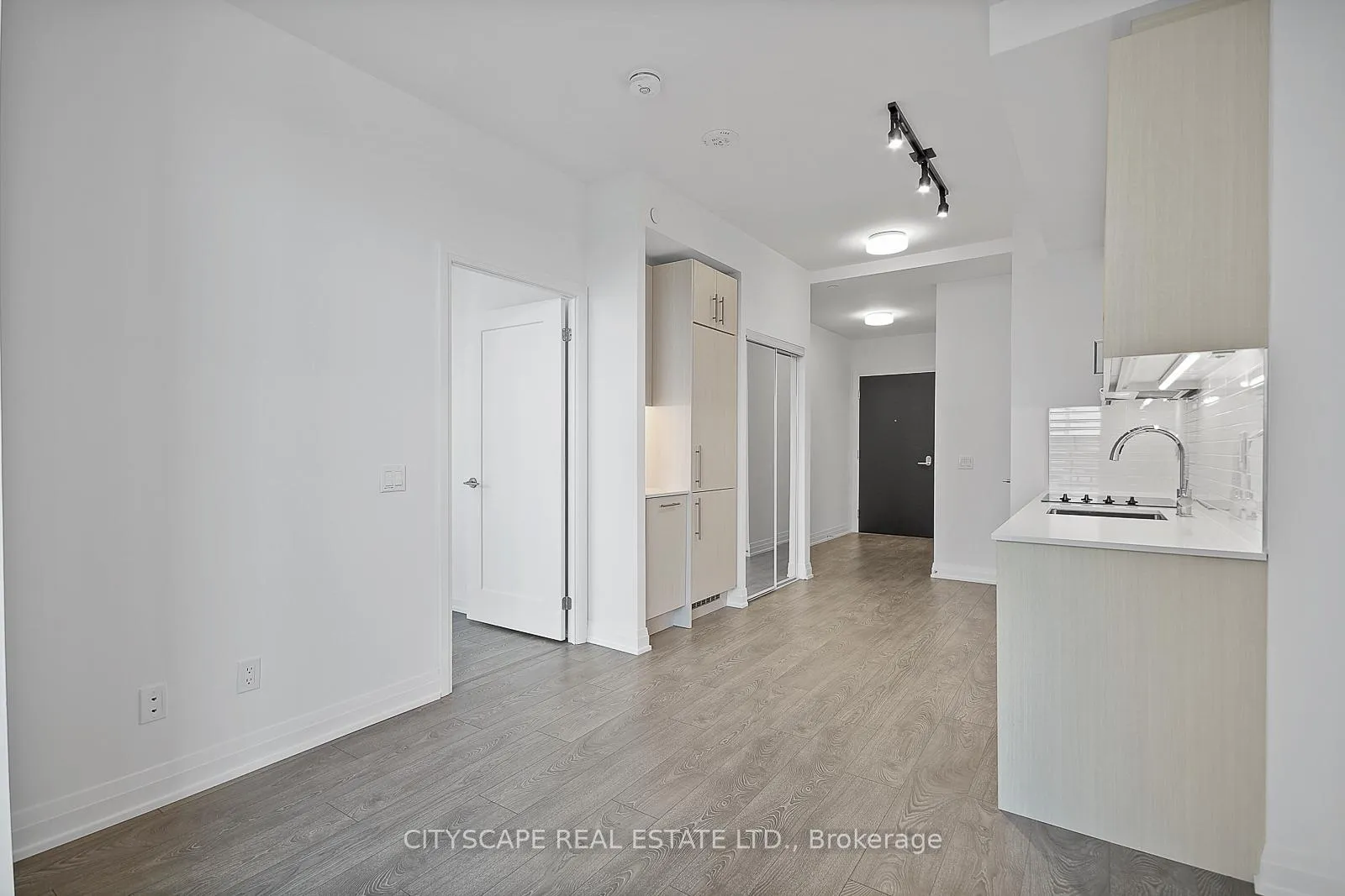 Photo 10 of Unit 506-T, 286 Main Street, Toronto, East End-Danforth — HOMEH