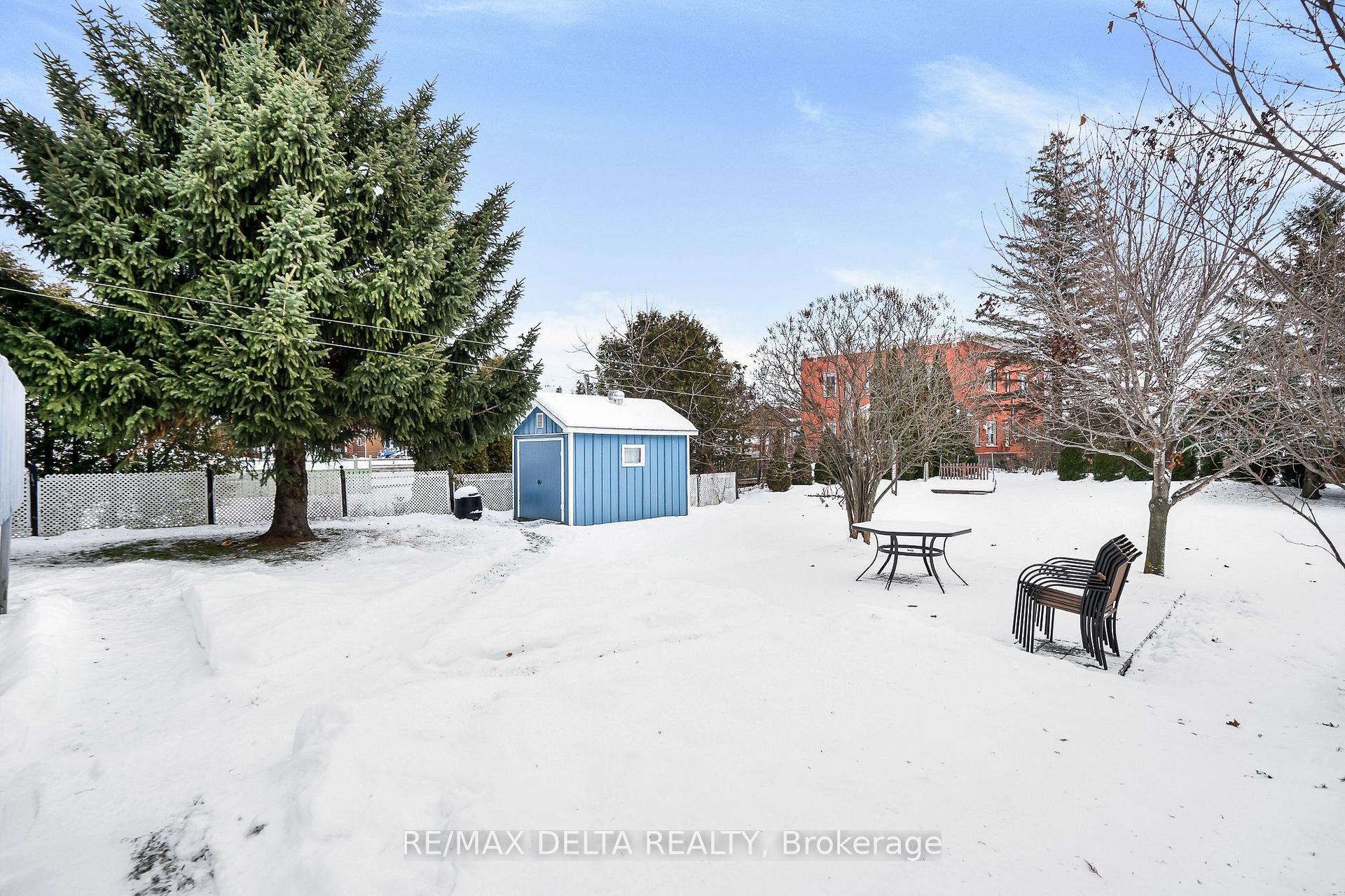 Photo 25 of 35 Union Street, Champlain, Vankleek Hill — HOMEH