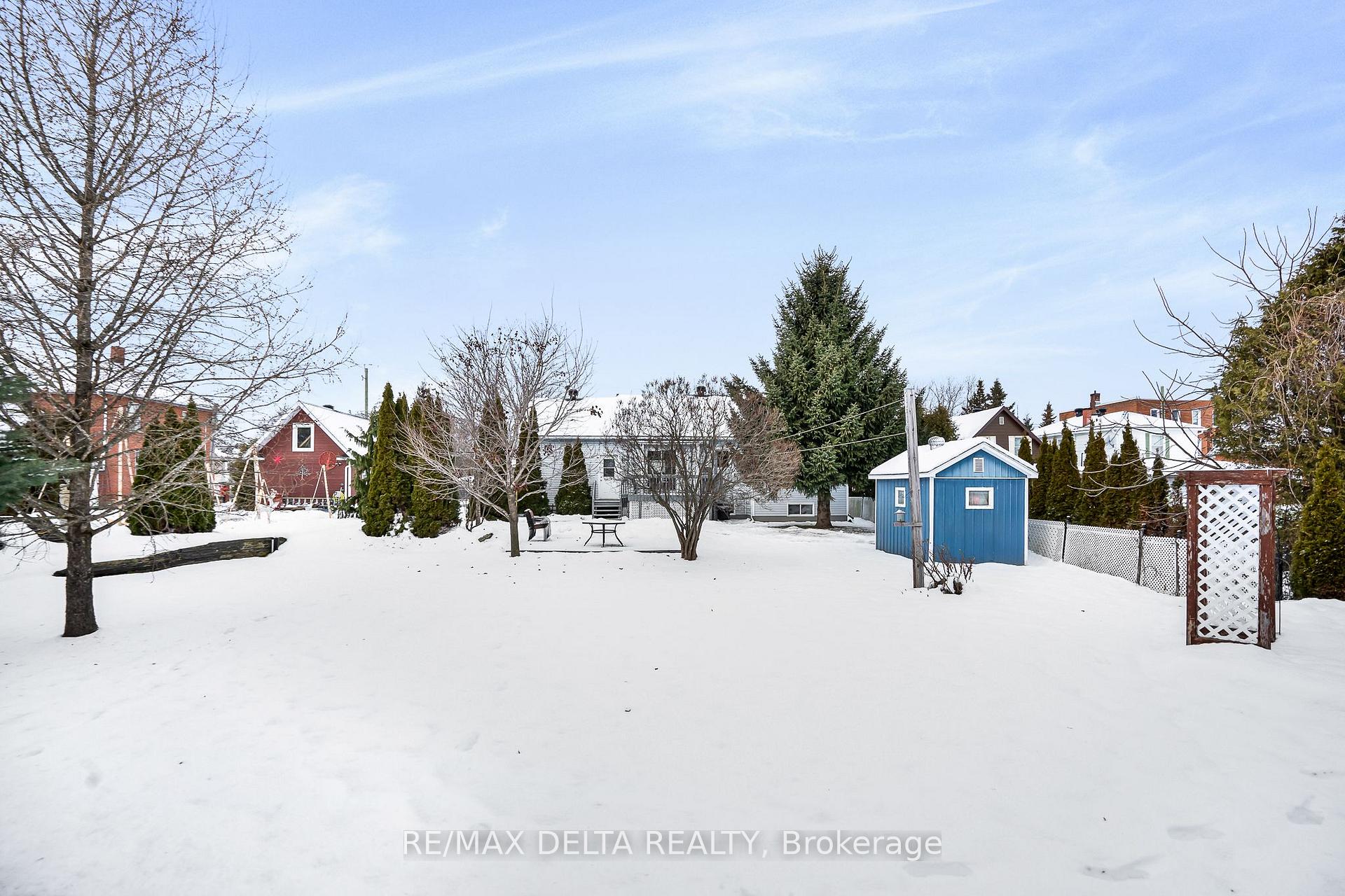 Photo 28 of 35 Union Street, Champlain, Vankleek Hill — HOMEH