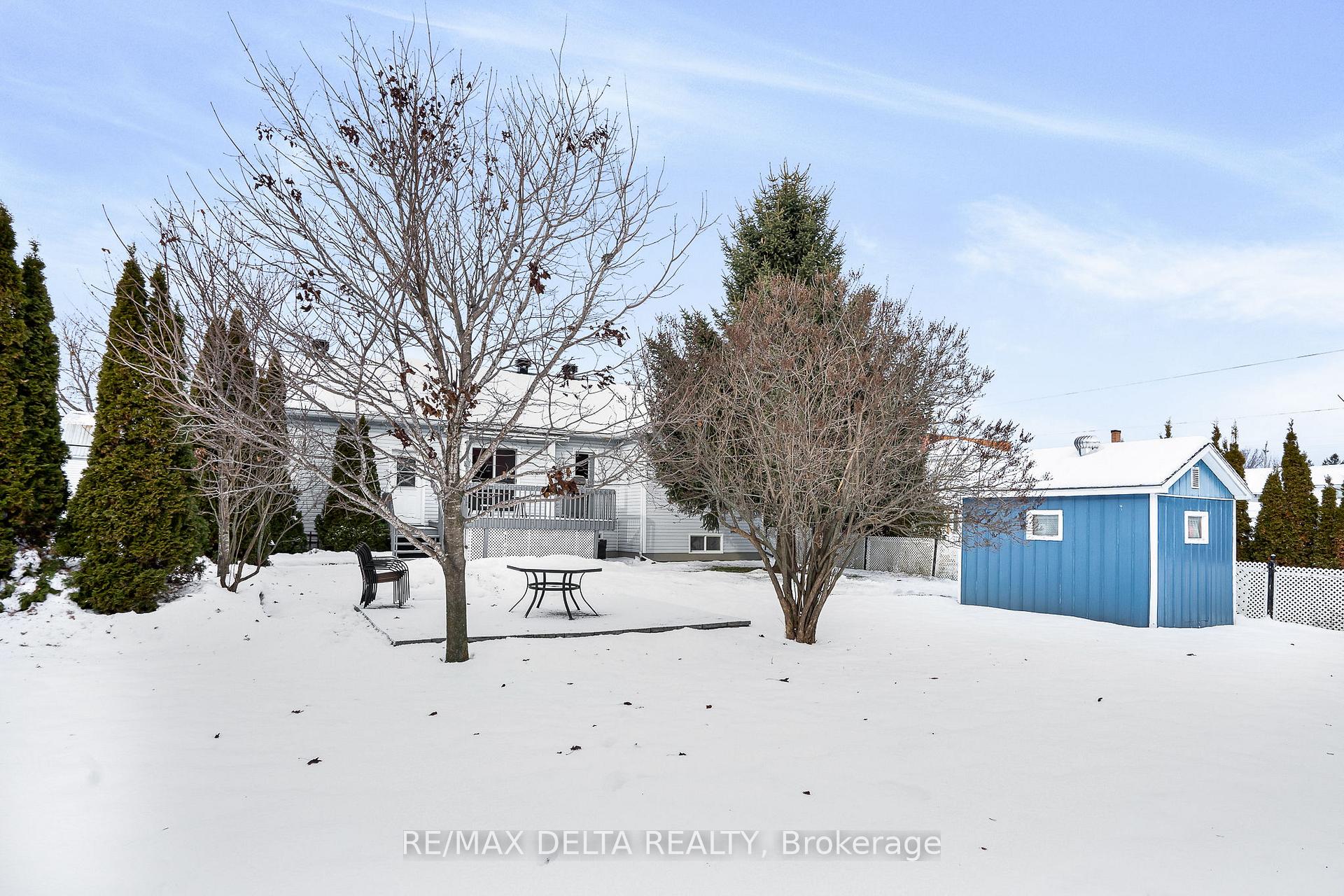 Photo 29 of 35 Union Street, Champlain, Vankleek Hill — HOMEH