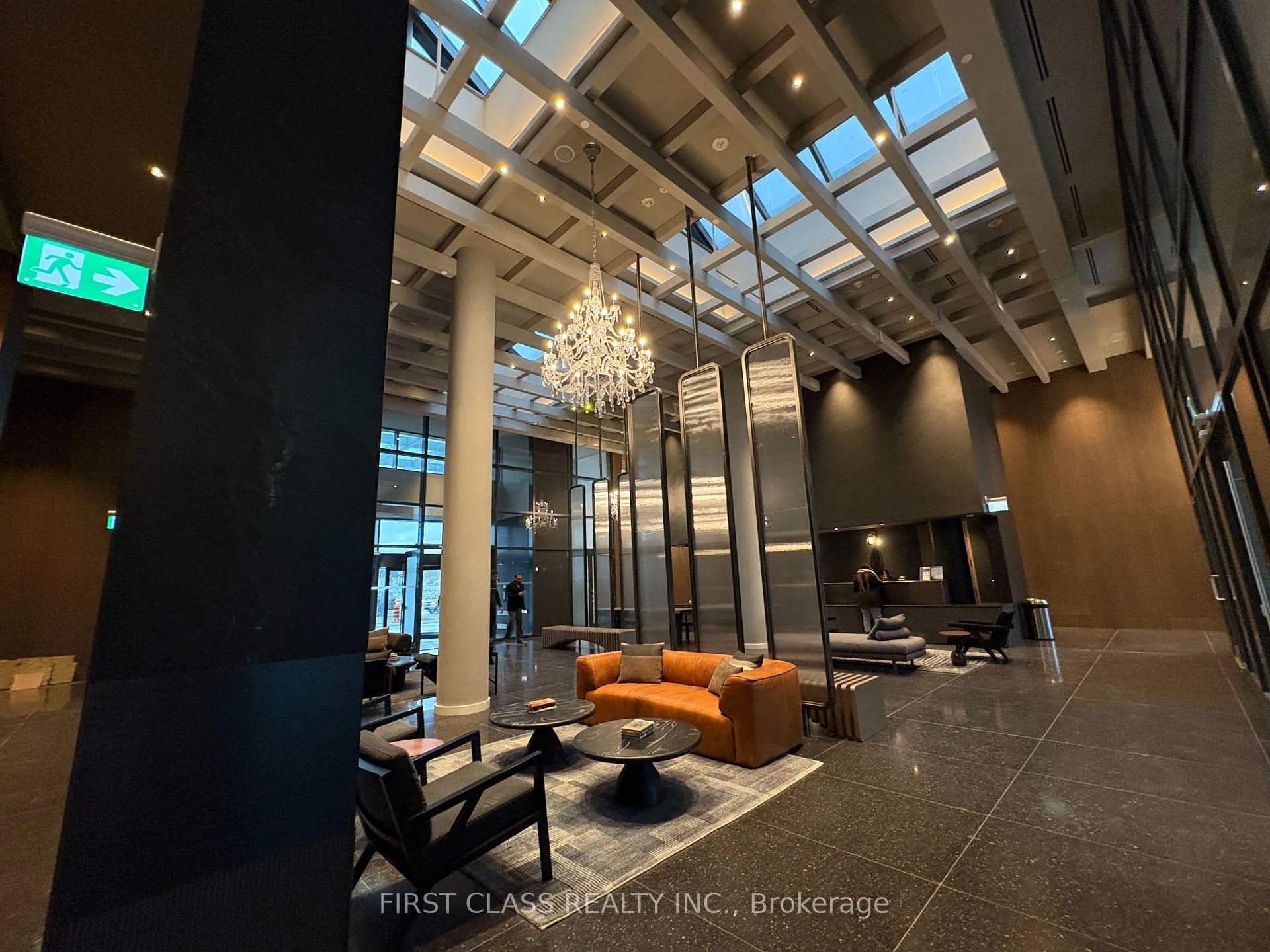 Photo 8 of Unit 803, 8 Interchange Way, Vaughan, Vaughan Corporate Centre — HOMEH