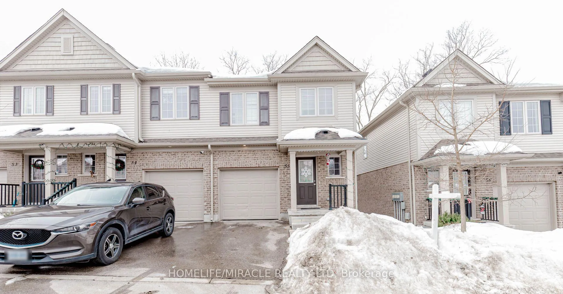 Front of Unit 55, 50 Pinnacle Drive