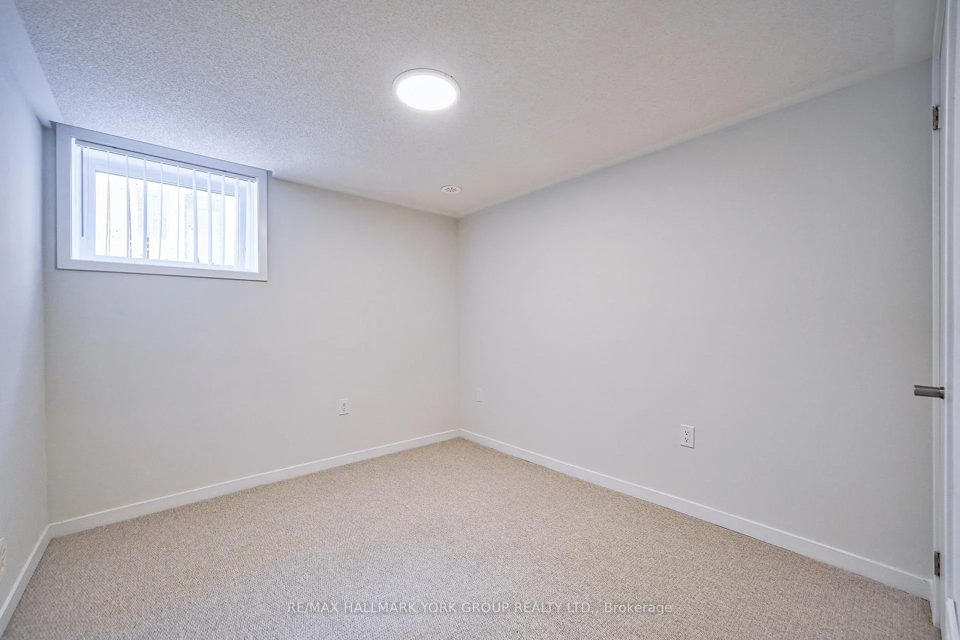 Photo 26 of Unit 180, 151 Honeycrisp Crescent, Vaughan, Vaughan Corporate Centre — HOMEH