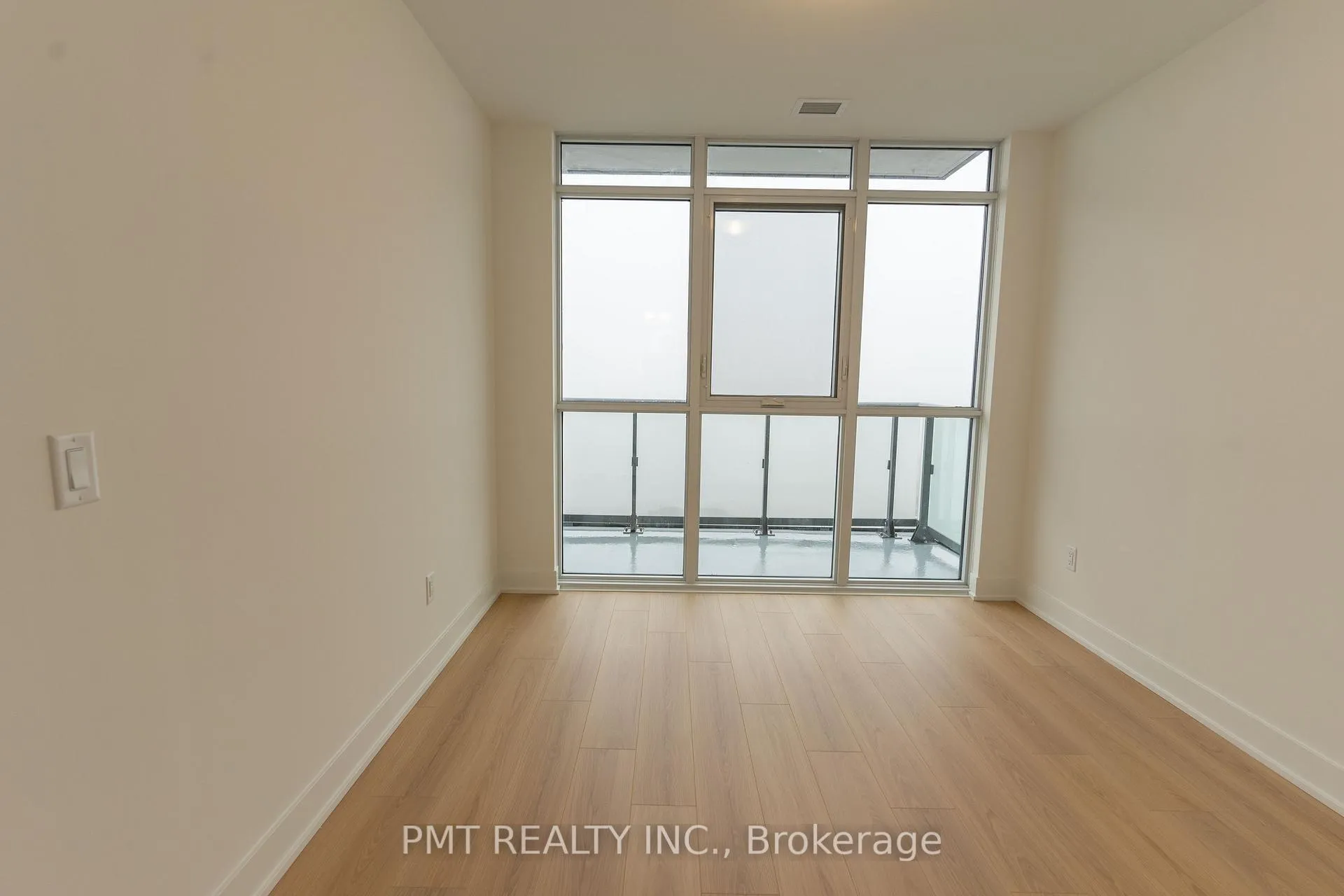 Photo 8 of Unit 906, 2425 Simcoe Street N, Oshawa, Windfields — HOMEH