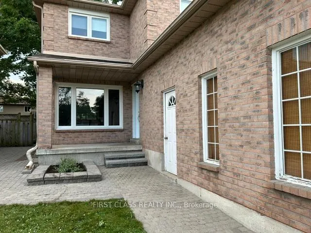 Photo 2 of 33 Mcveigh Drive E, Barrie, Letitia Heights — HOMEH