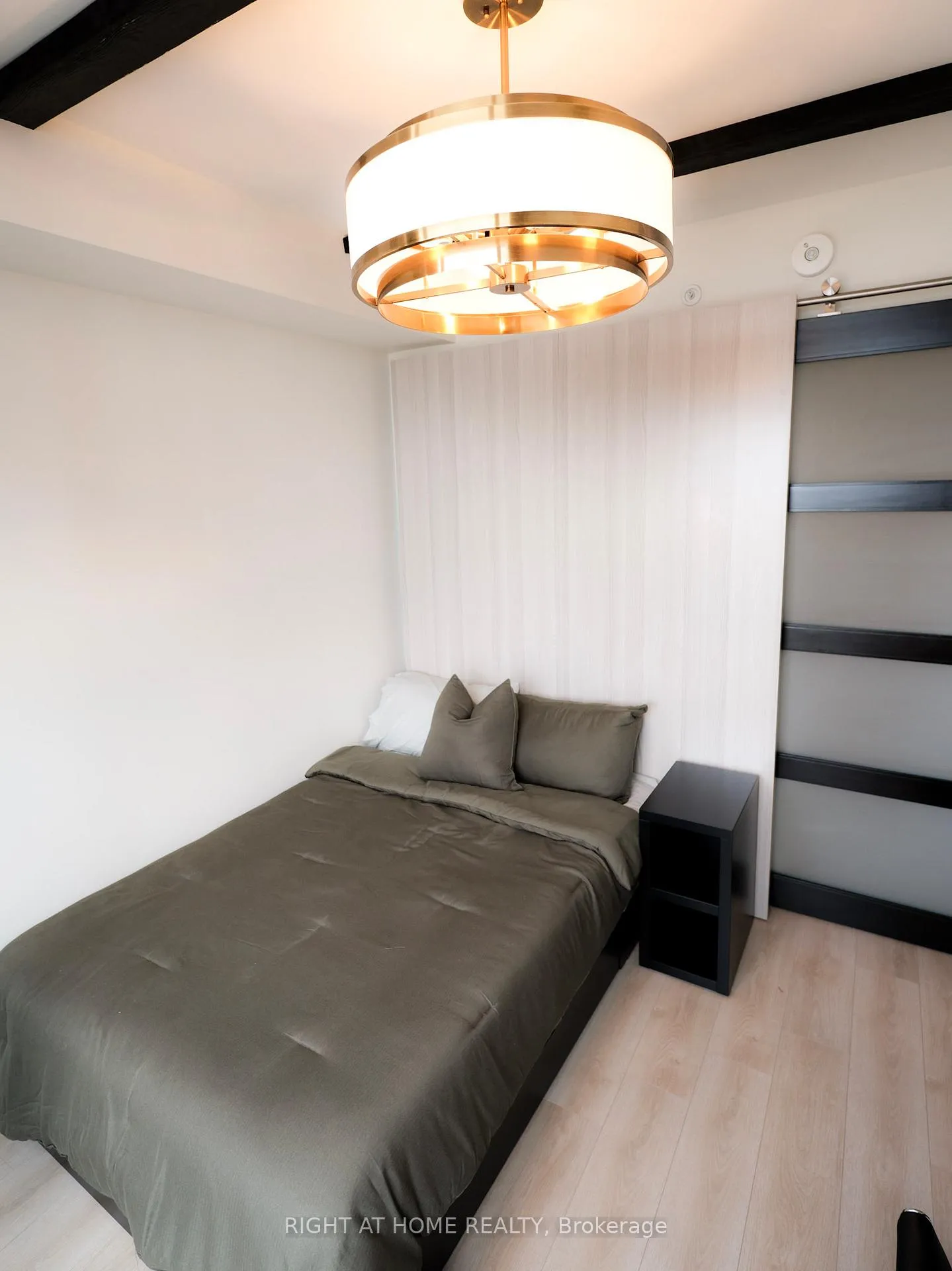 Photo 10 of Unit 2032, 145 Columbia Street W, Waterloo — HOMEH