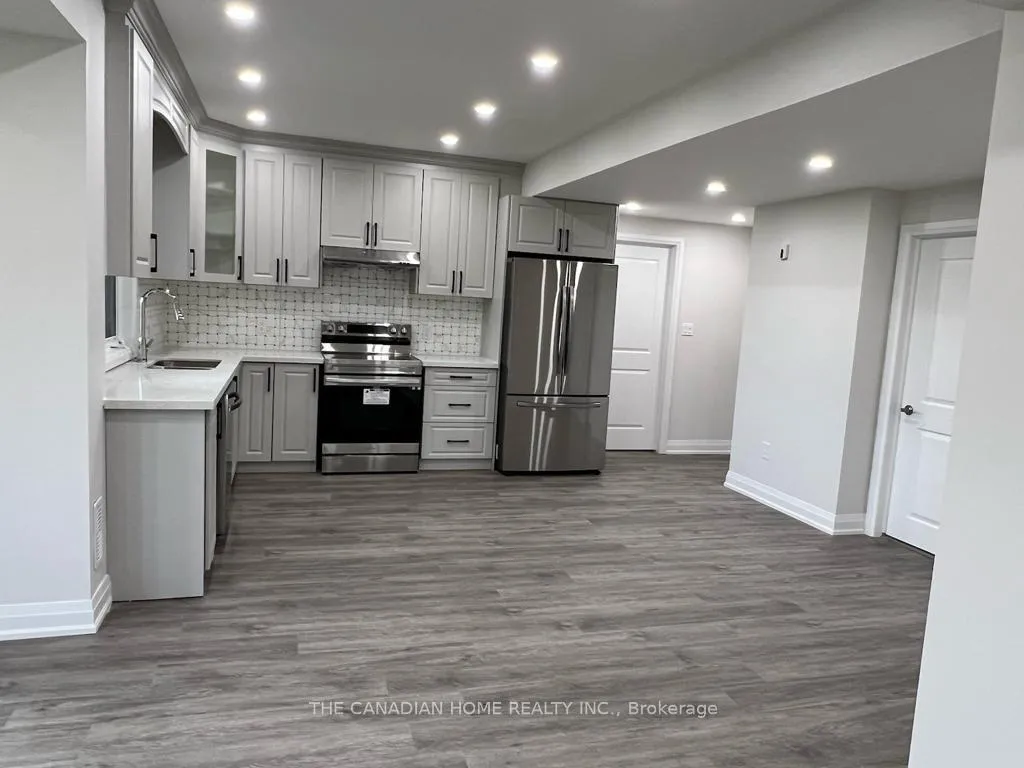 Photo 7 of Unit 1, 135 Franklin Trail, Barrie, Rural Barrie Southwest — HOMEH