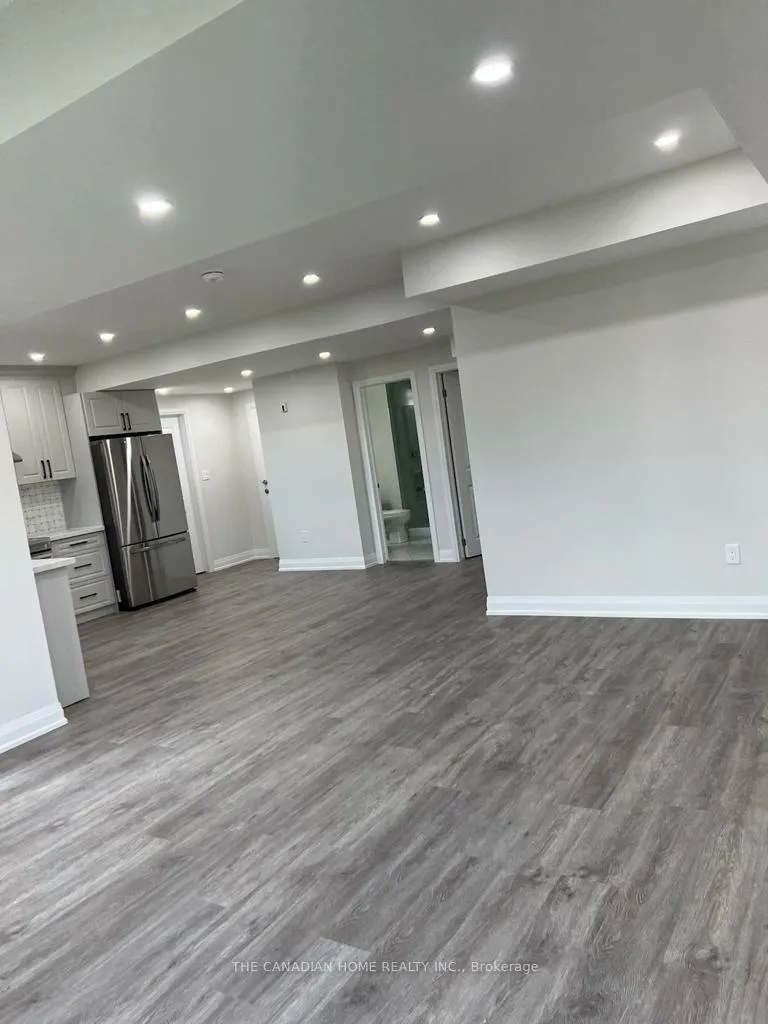 Photo 10 of Unit 1, 135 Franklin Trail, Barrie, Rural Barrie Southwest — HOMEH