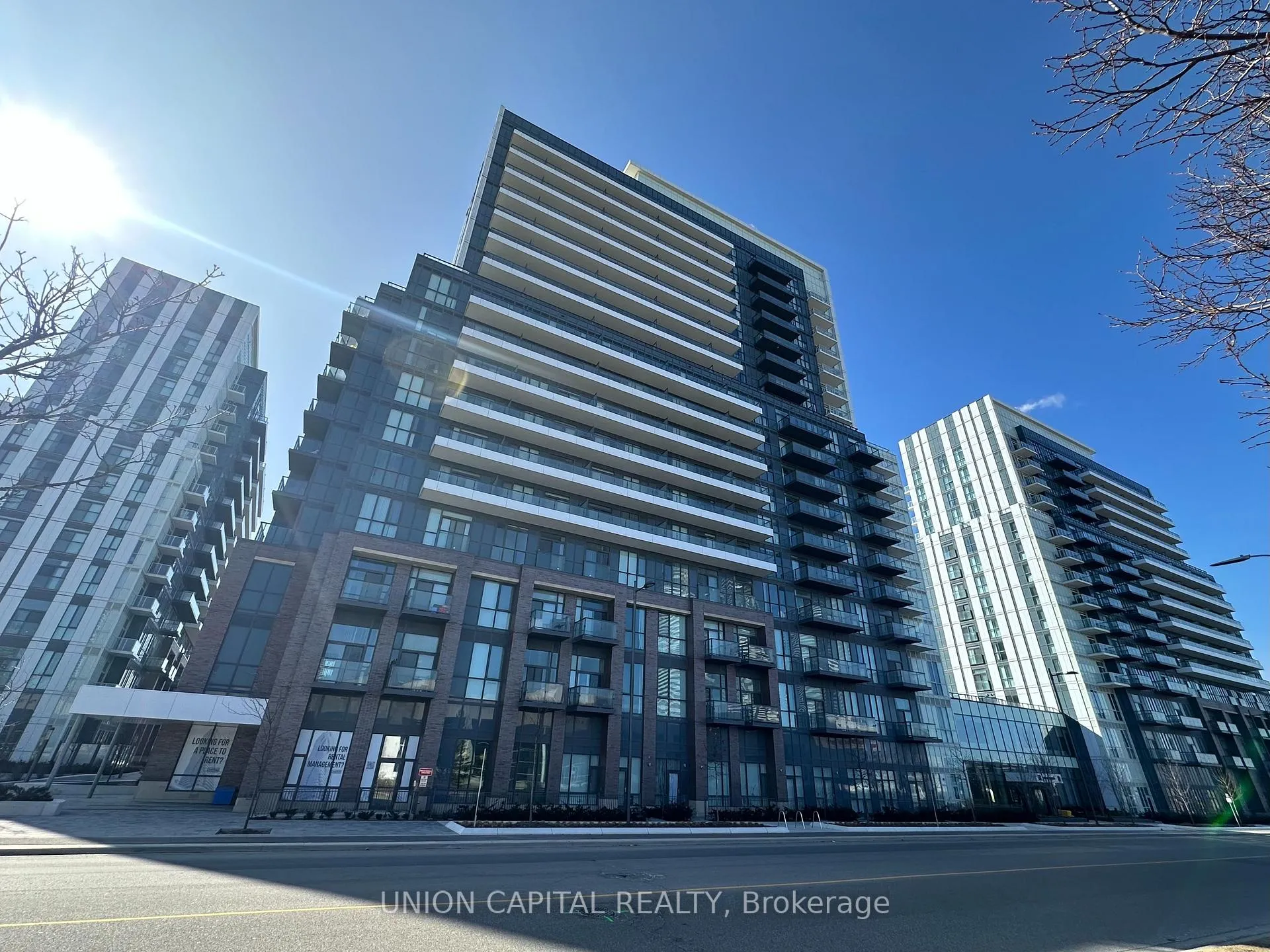 Photo 1 of Unit 518E, 38 Honeycrisp Crescent, Vaughan, Vaughan Corporate Centre — HOMEH